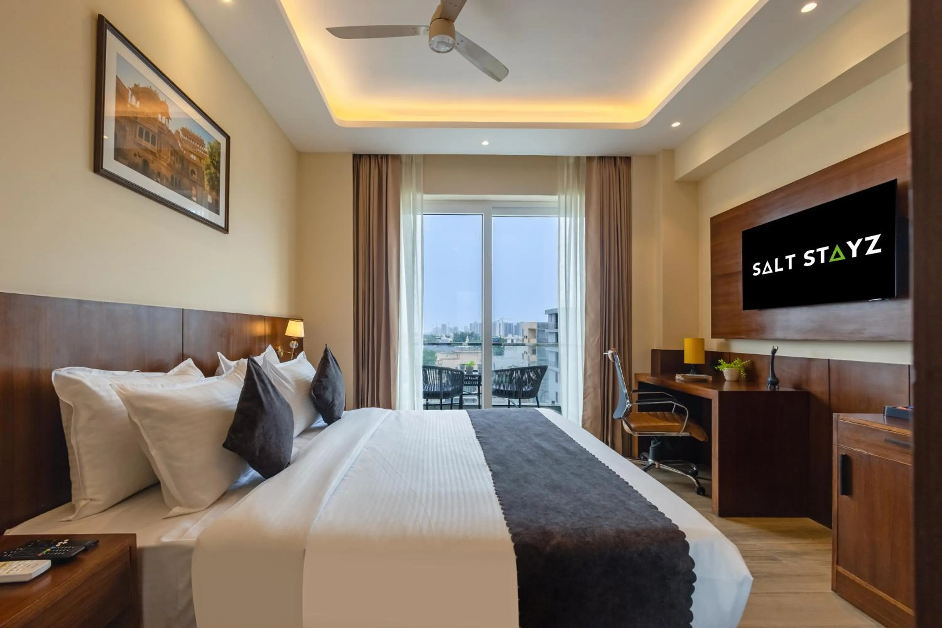 Bed in Saltstayz Premier - Manesar & Sector 86