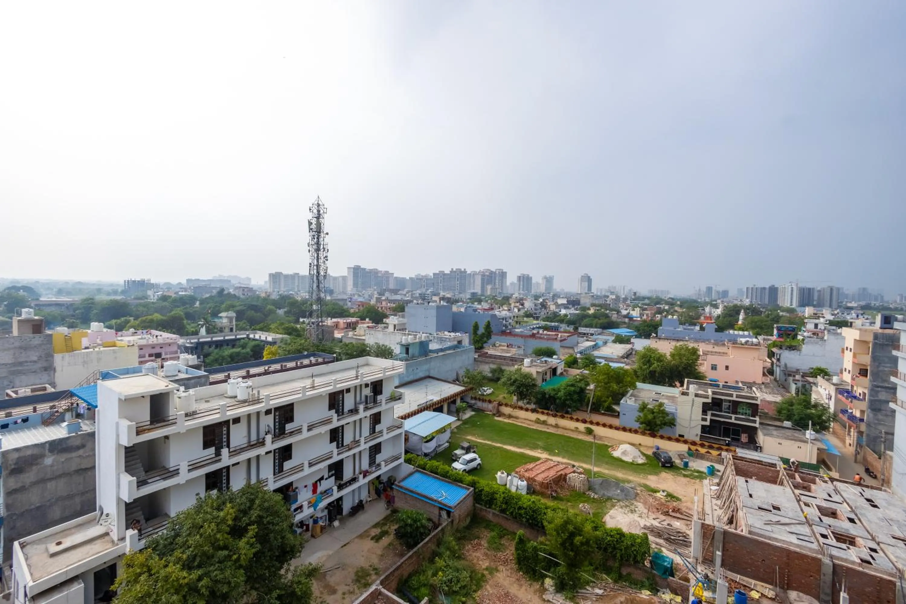 Day in Saltstayz Premier - Manesar & Sector 86