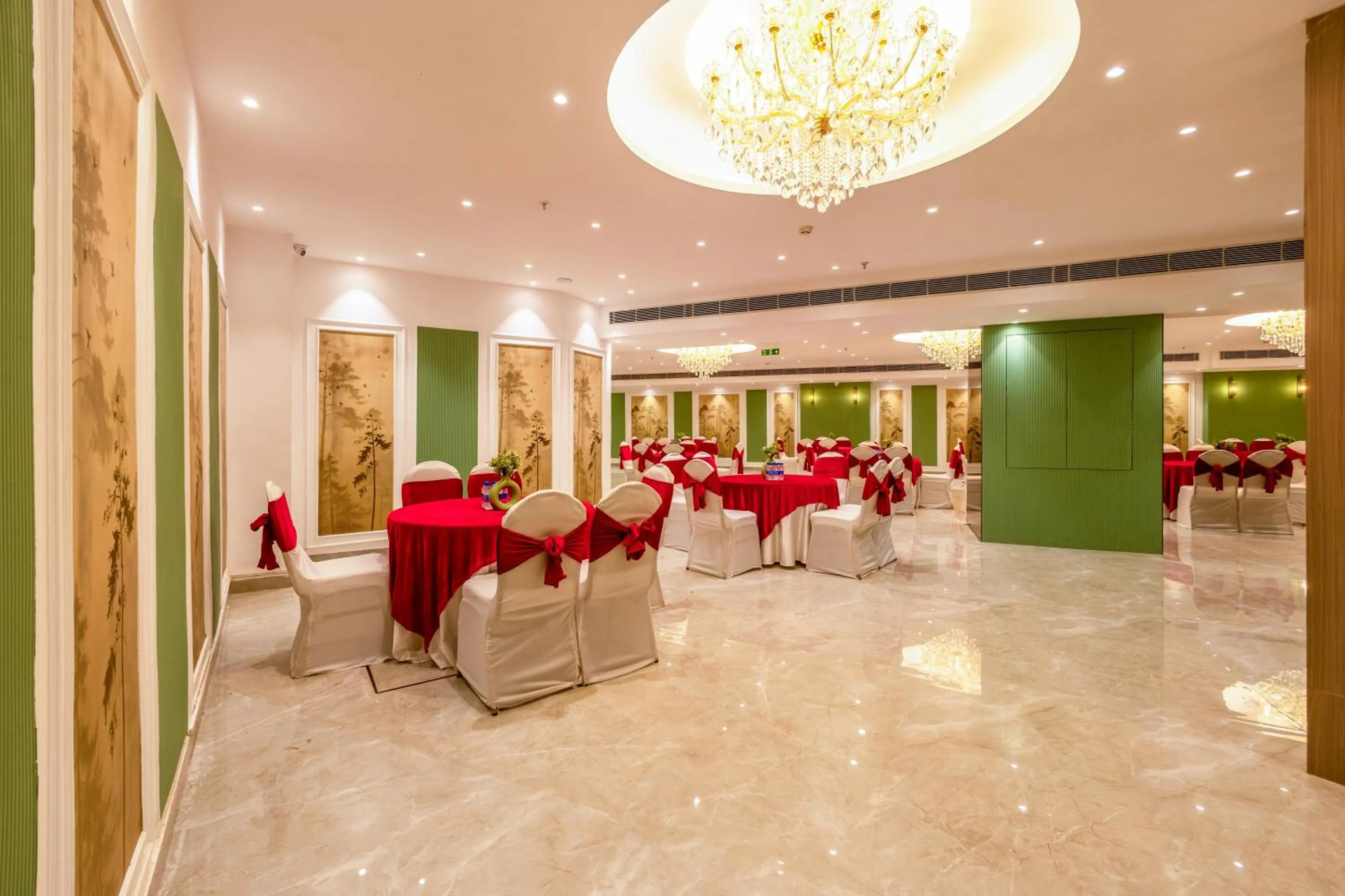 Banquet/Function facilities in Saltstayz Premier - Manesar & Sector 86