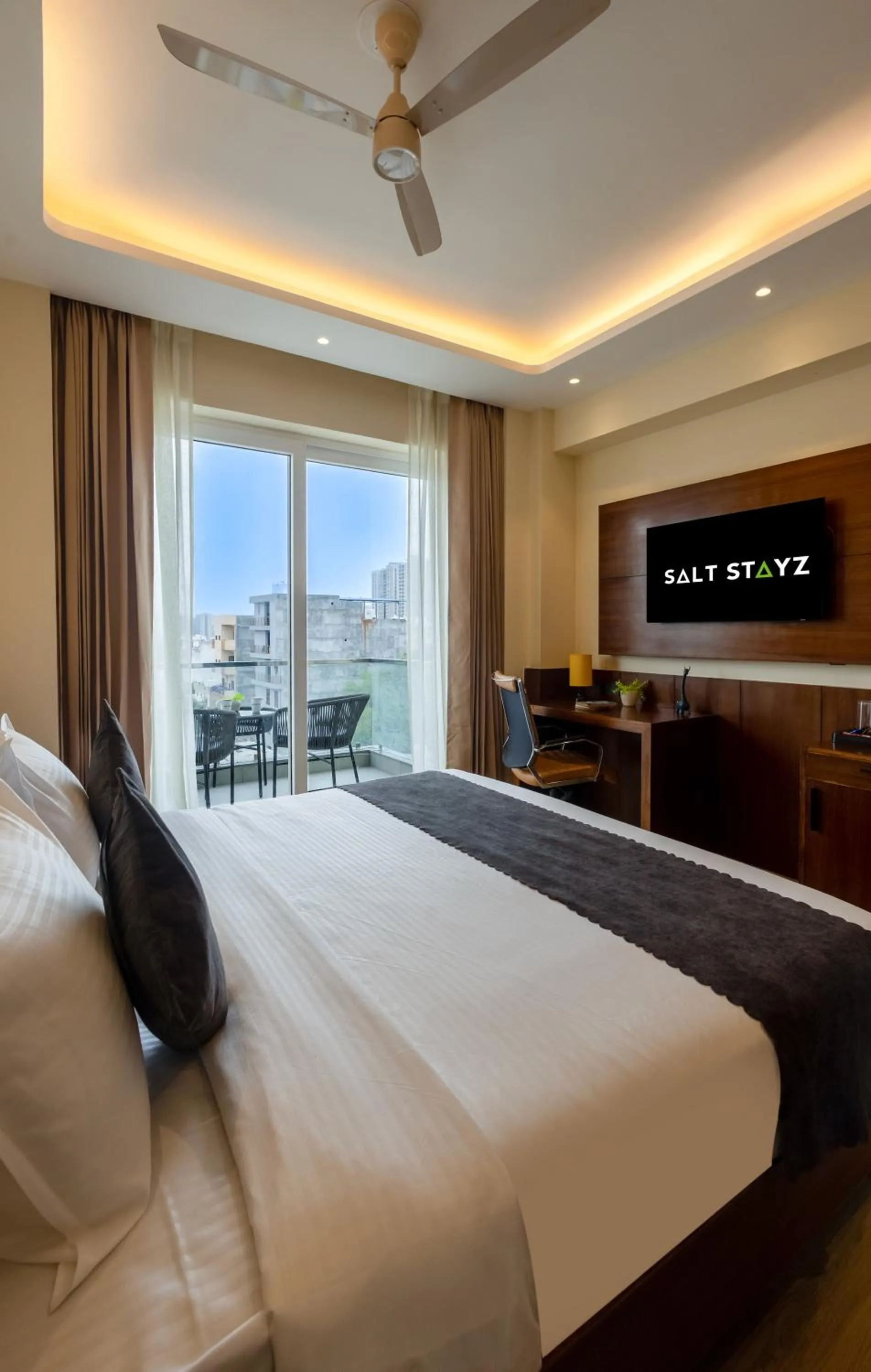 Bed in Saltstayz Premier - Manesar & Sector 86