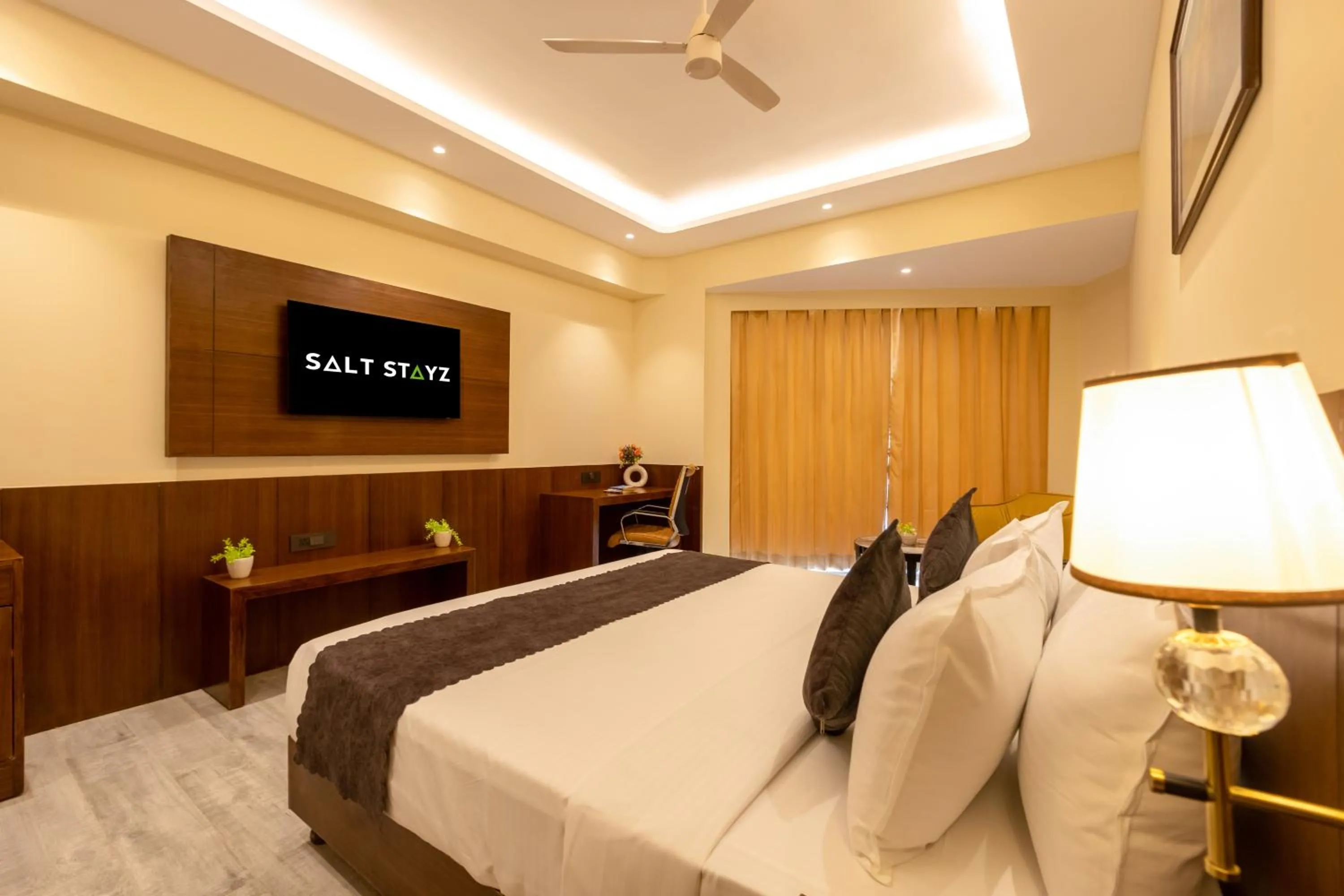 Bed in Saltstayz Premier - Manesar & Sector 86