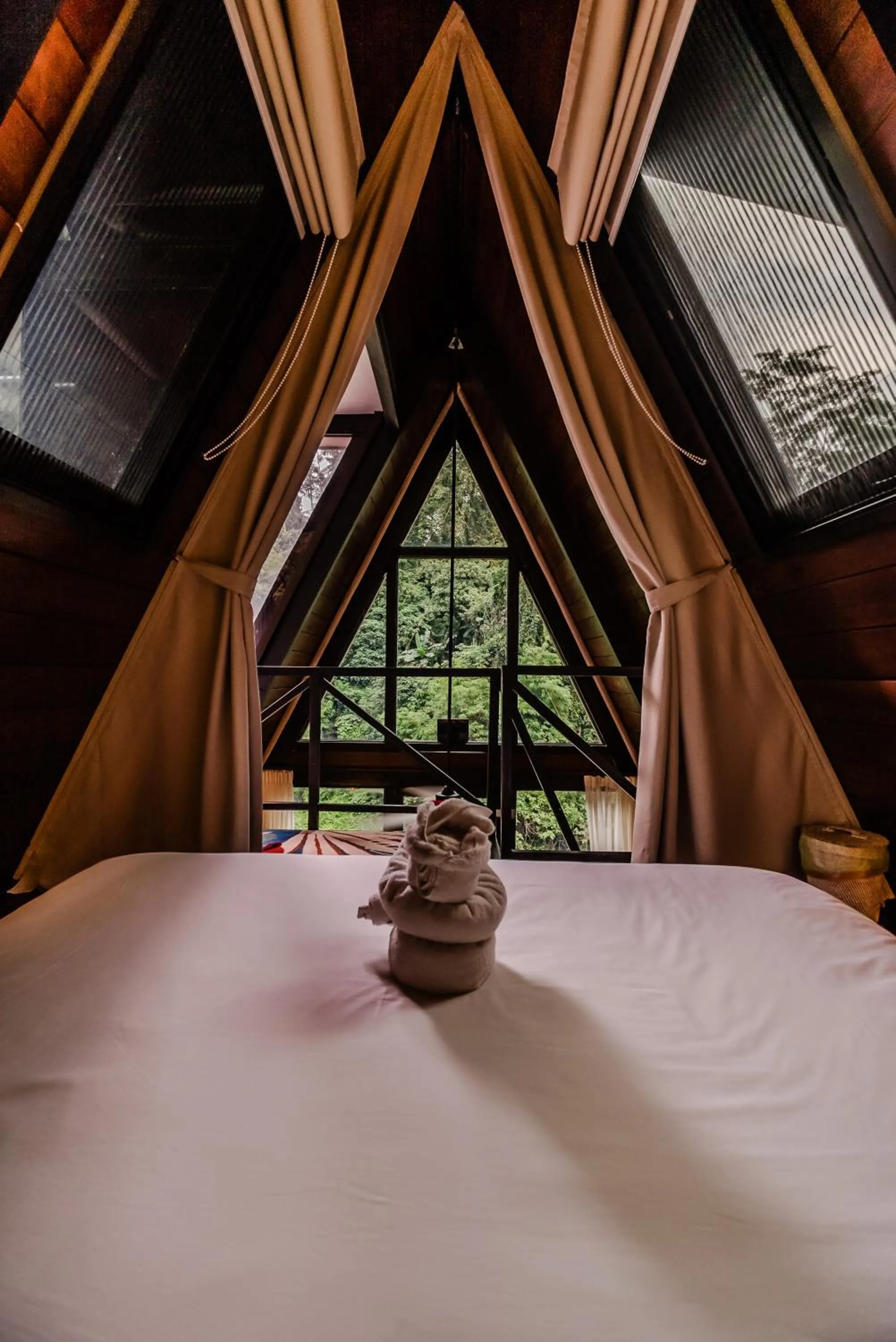 Bed in Lawangkala Resort Ubud
