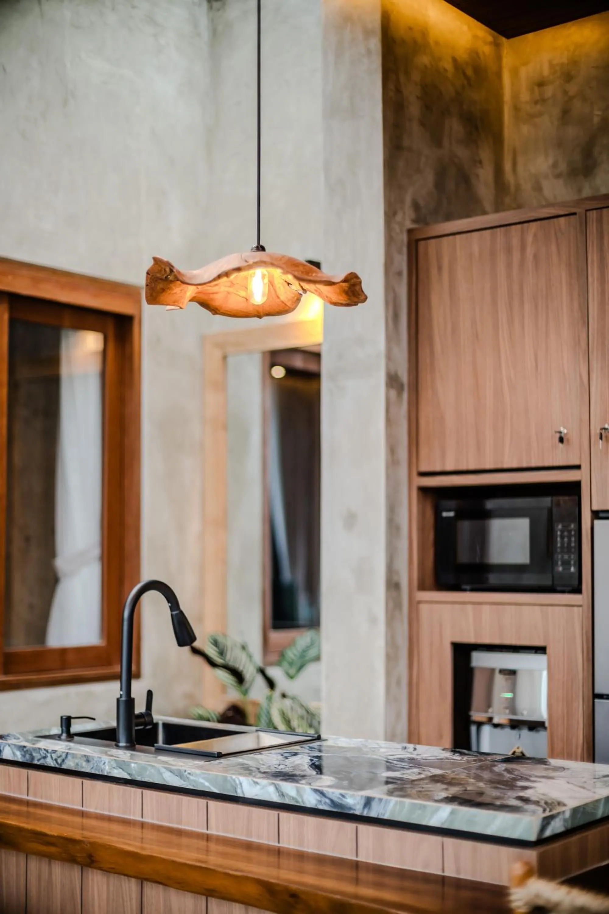 Kitchen or kitchenette in Lawangkala Resort Ubud