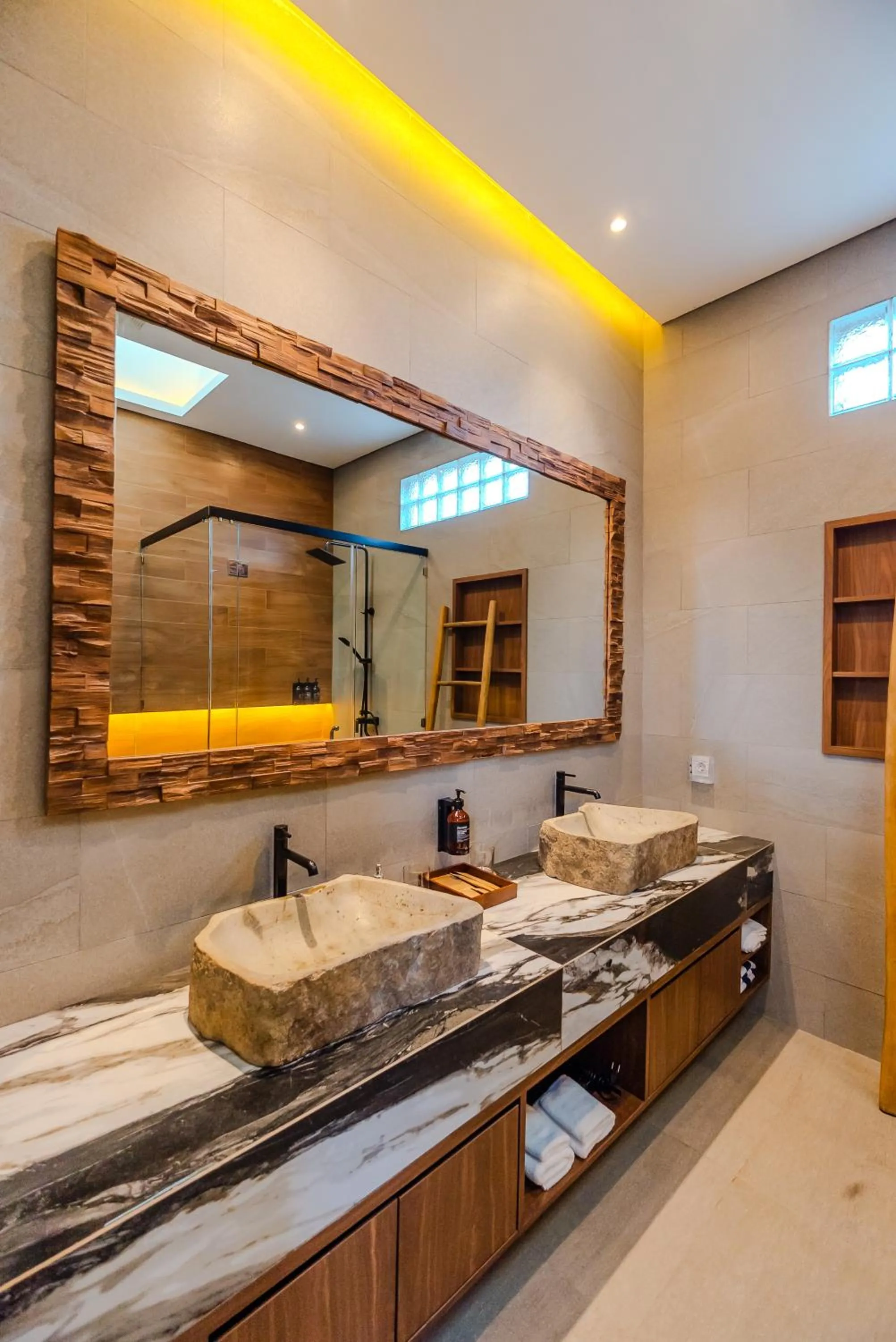 Bathroom in Lawangkala Resort Ubud