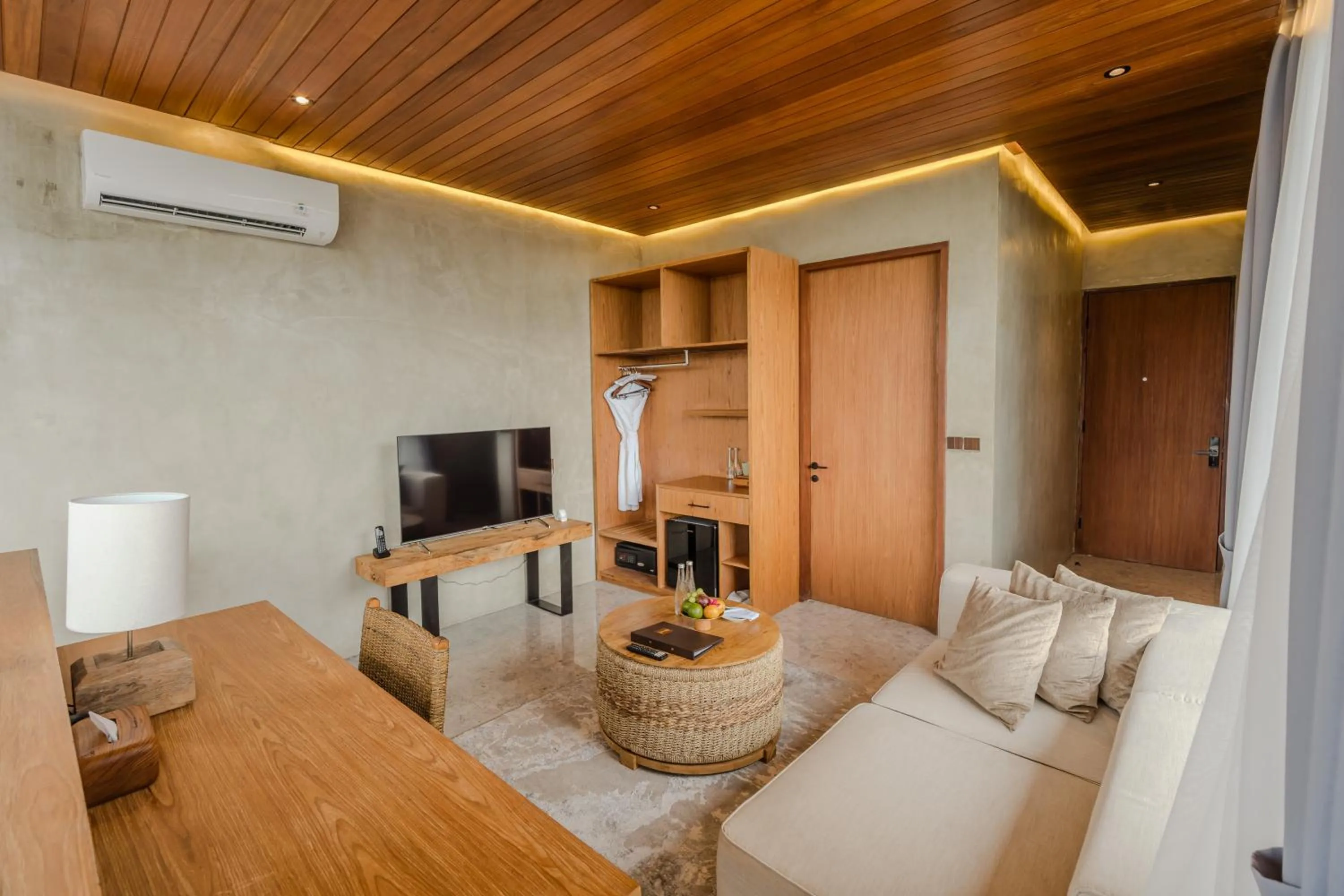 TV and multimedia in Lawangkala Resort Ubud