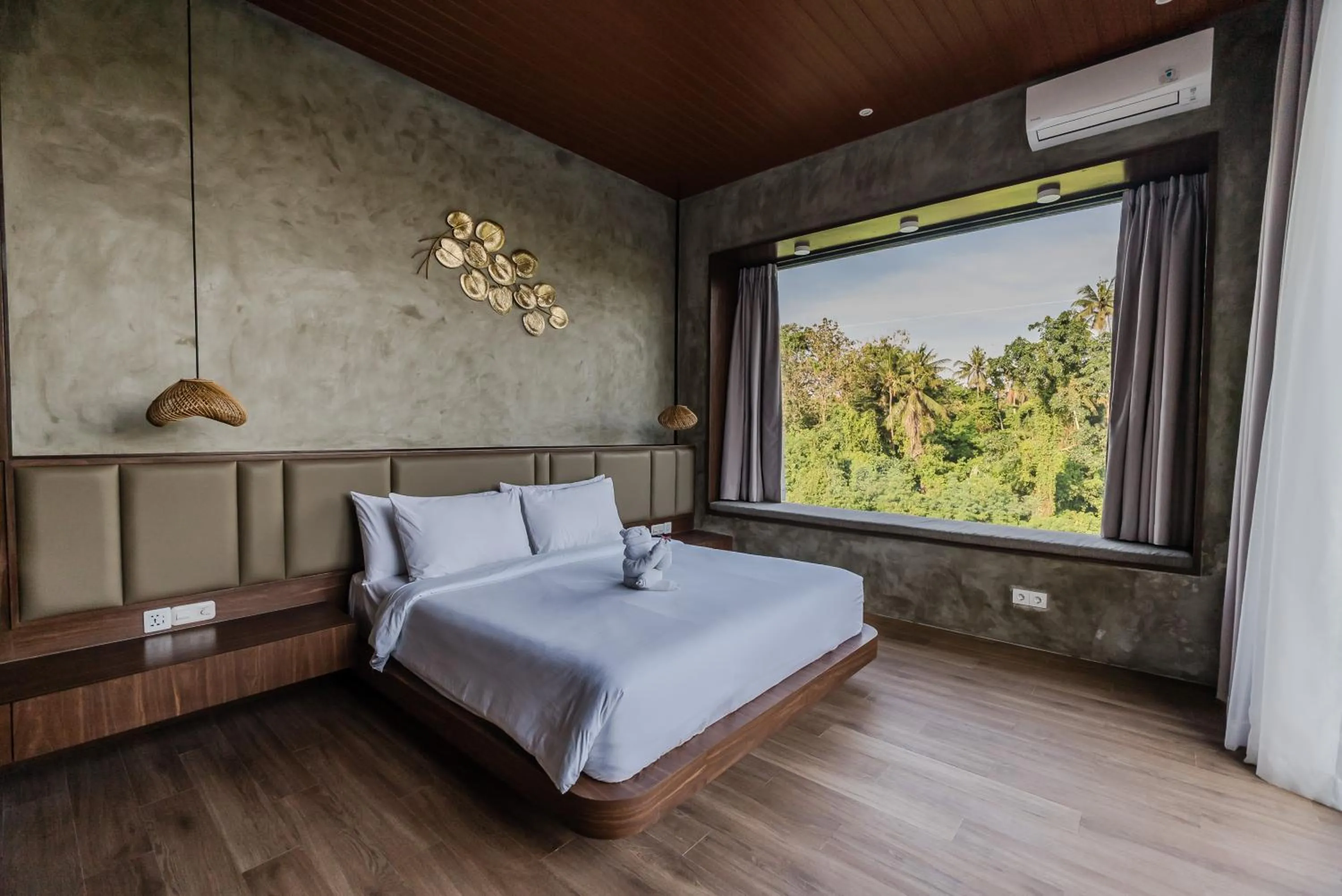 Bed in Lawangkala Resort Ubud