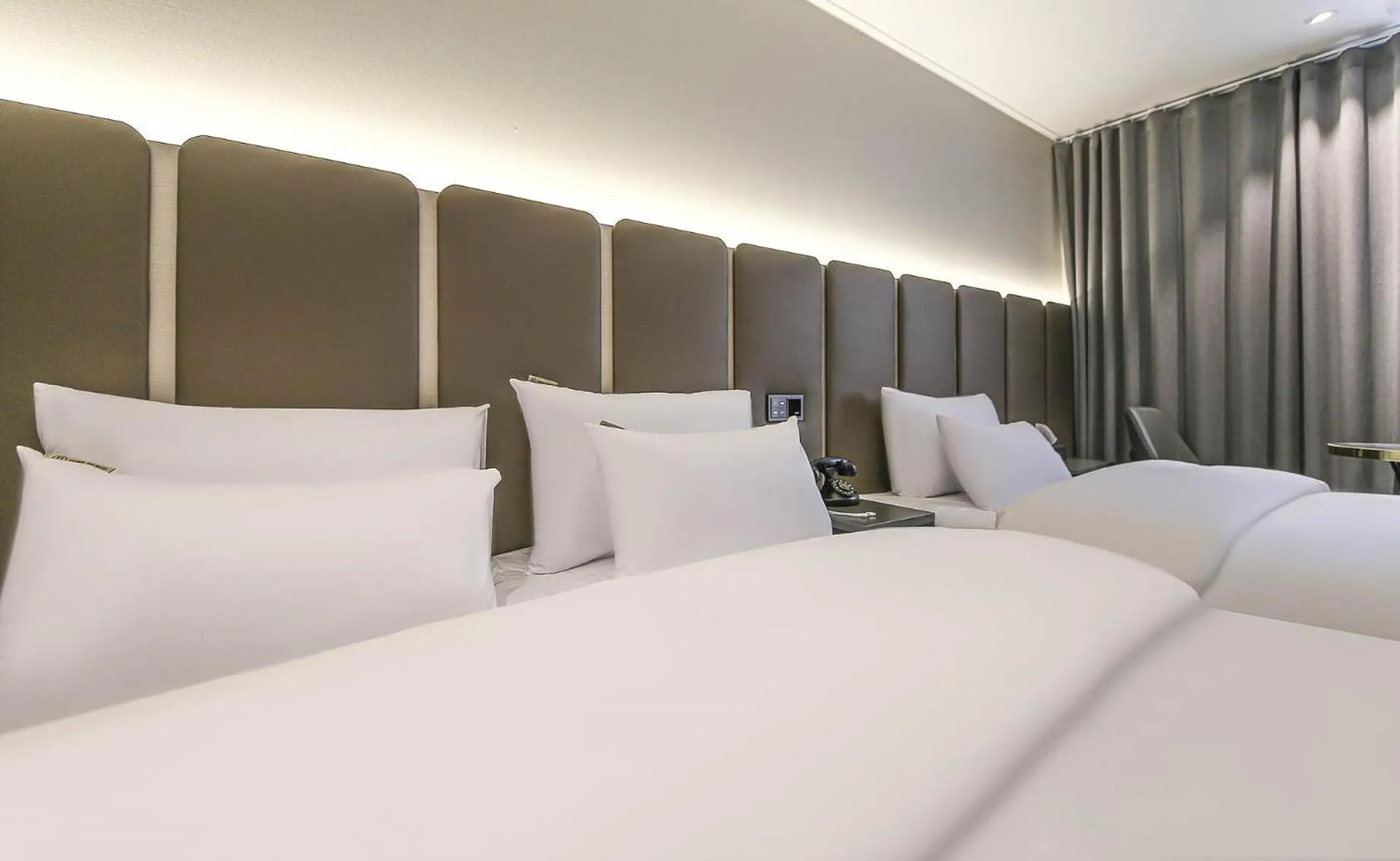 Bed in Chungju Browndot Cityhall