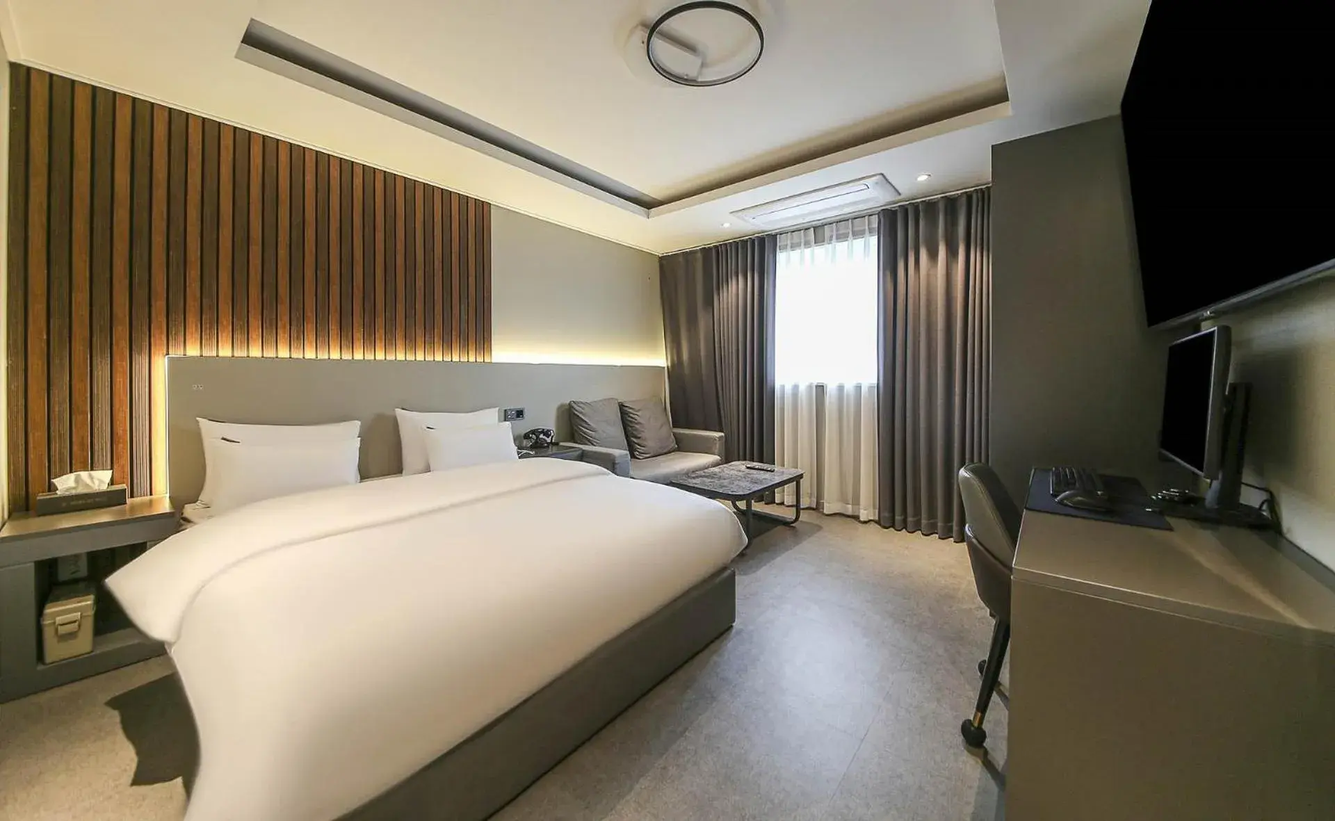 Bed in Chungju Browndot Cityhall Bed in Chungju Browndot Cityhall