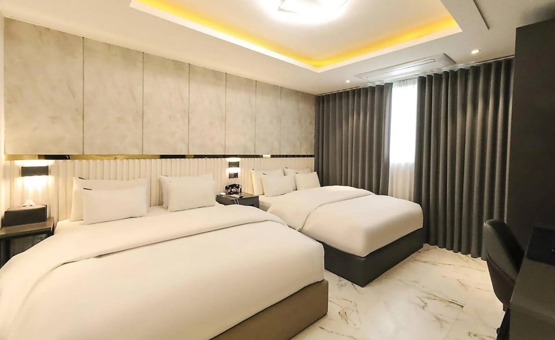 Bed in Chungju Browndot Cityhall