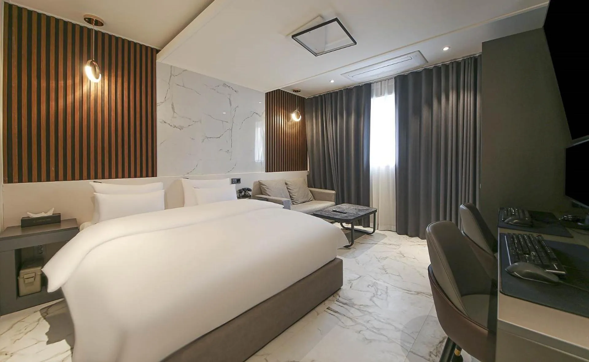 Bedroom, Bed in Chungju Browndot Cityhall