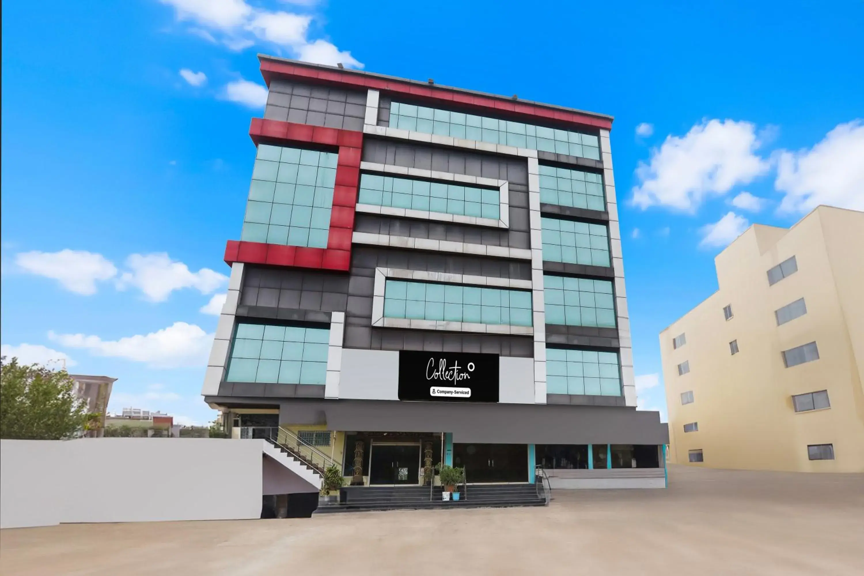 Facade/entrance in Super Collection O Nellore Subbareddy Government Hospital Formerly Hotel Rama Royal Facade/entrance in Super Collection O Nellore Subbareddy Government Hospital Formerly Hotel Rama Royal