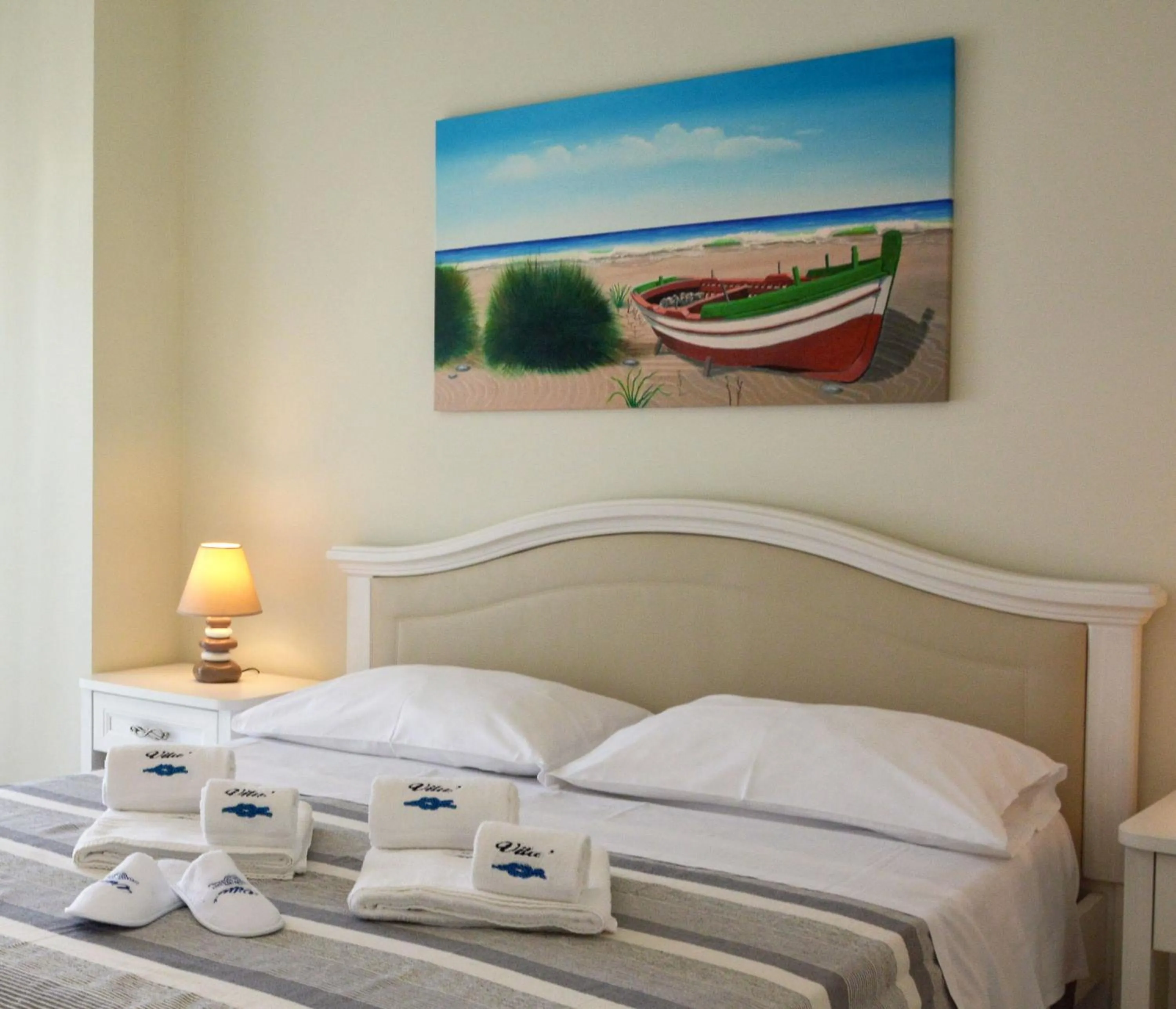 Bedroom, Bed in Vilu Suite Mare