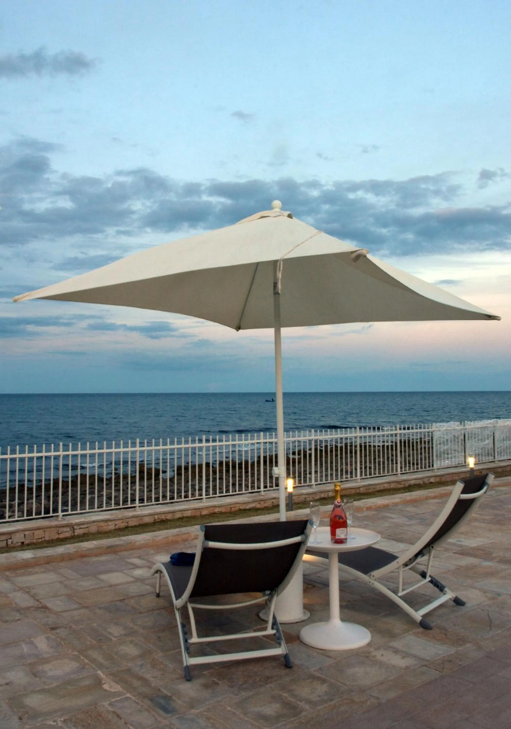 Patio in Vilu Suite Mare