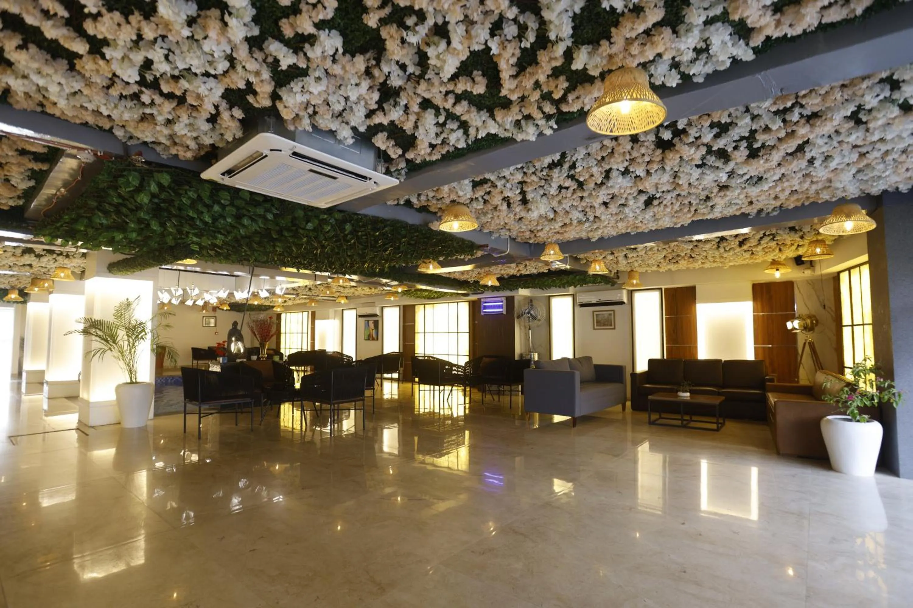 The Hoften Lotus Court, Noida