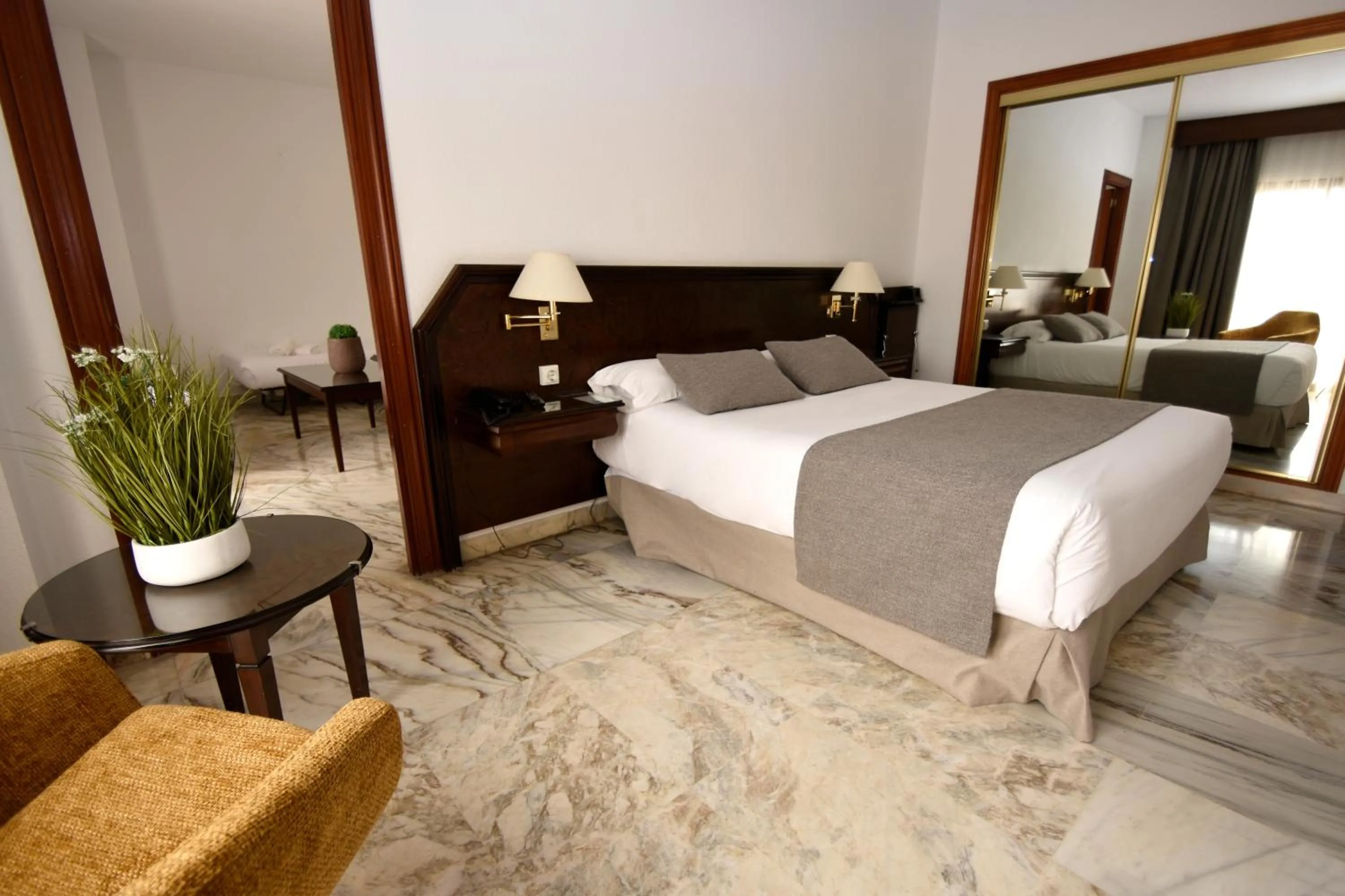 Bed in Turia Valencia