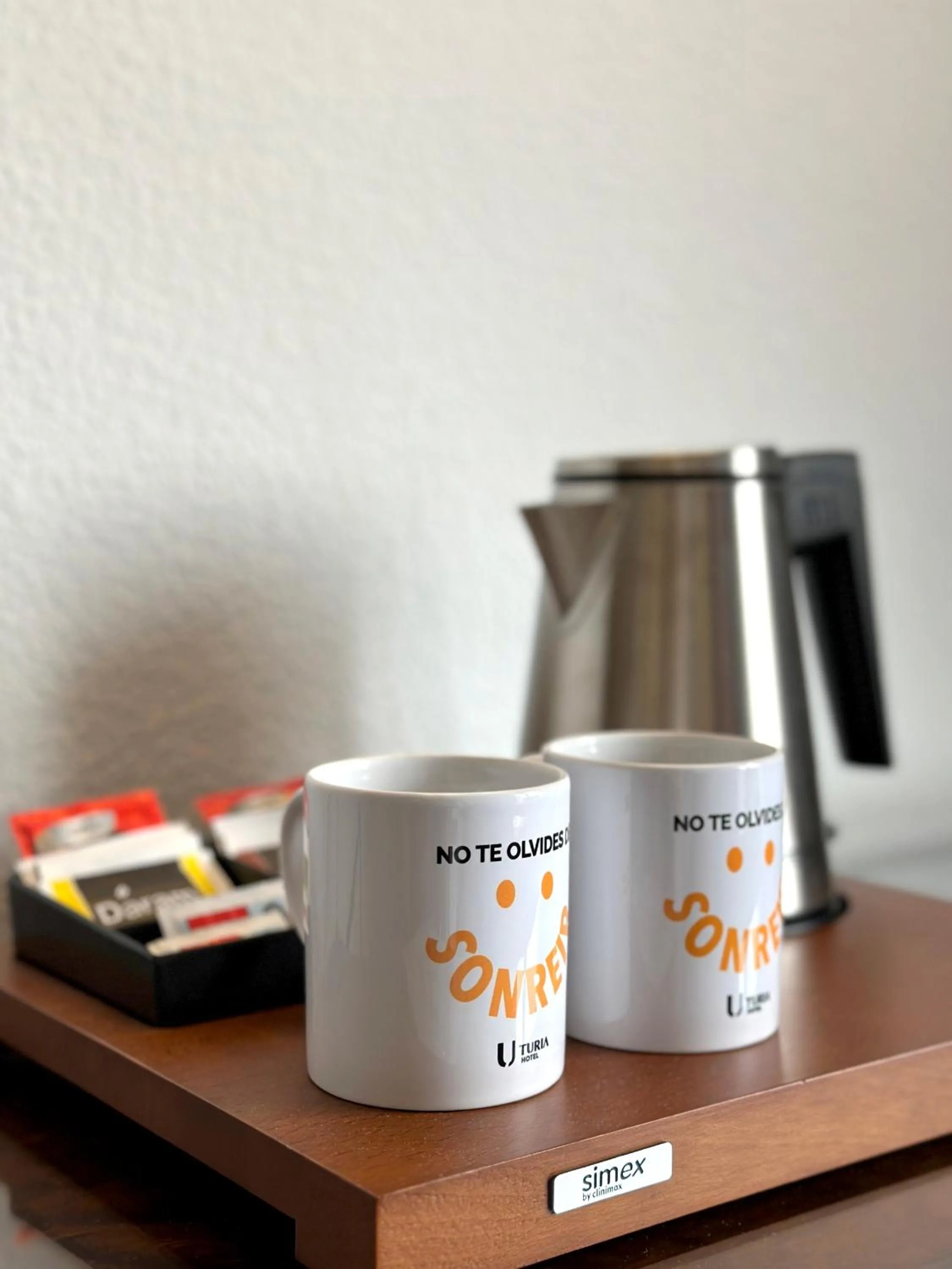 Coffee/tea facilities in Turia Valencia