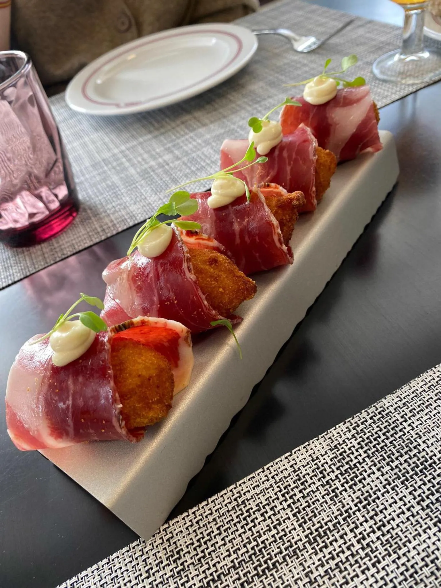 Restaurant/places to eat in Turia Valencia