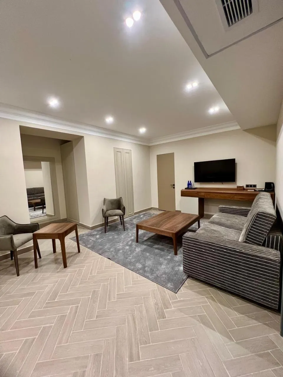 Seating area in Plaza Viktoria Hotel Yerevan