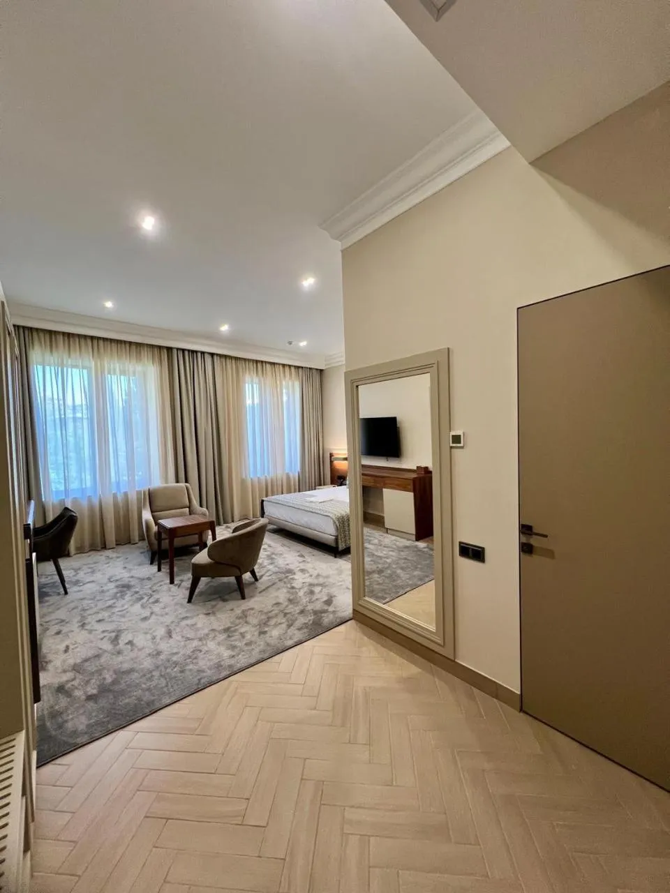 Bedroom, Bed in Plaza Viktoria Hotel Yerevan