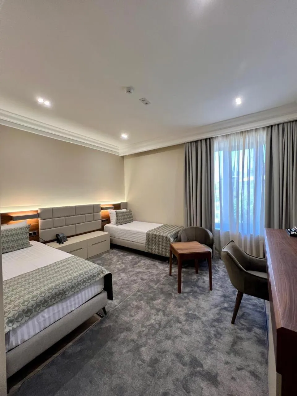 Photo of the whole room, Bed in Plaza Viktoria Hotel Yerevan