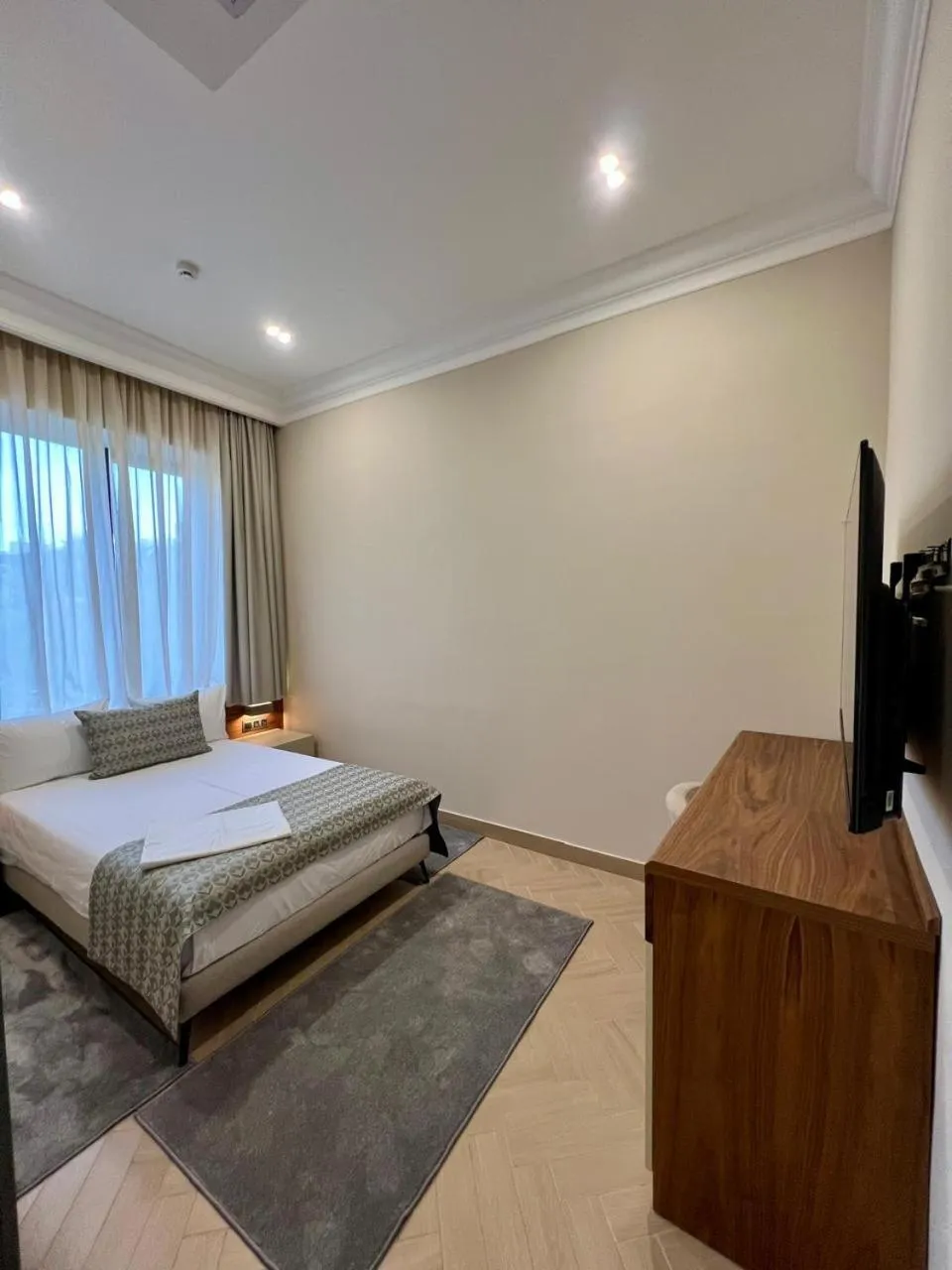 Bedroom, Bed in Plaza Viktoria Hotel Yerevan