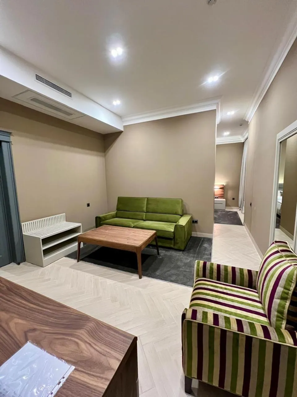 Photo of the whole room in Plaza Viktoria Hotel Yerevan