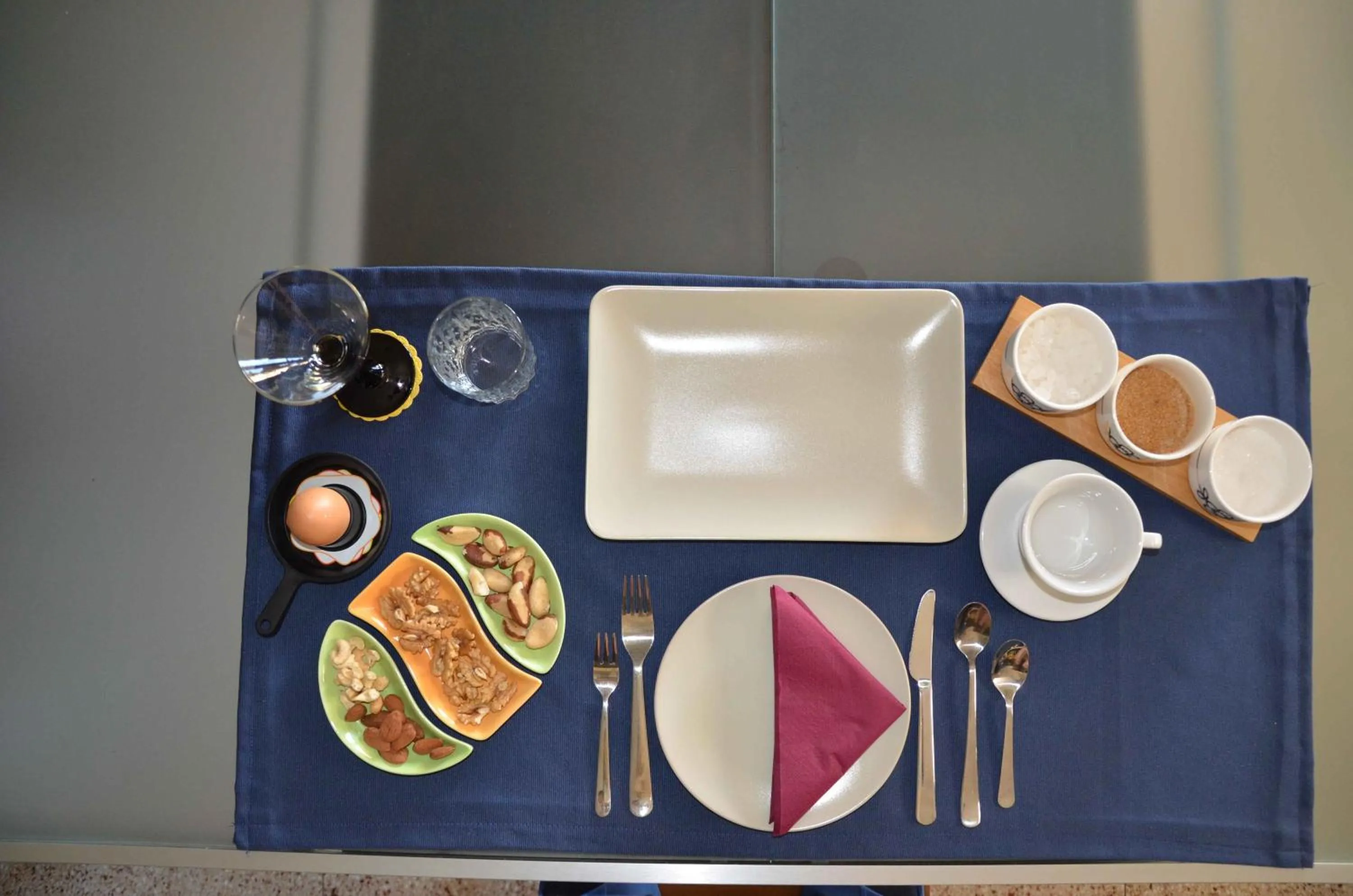 Continental breakfast in B&B Melograno MC