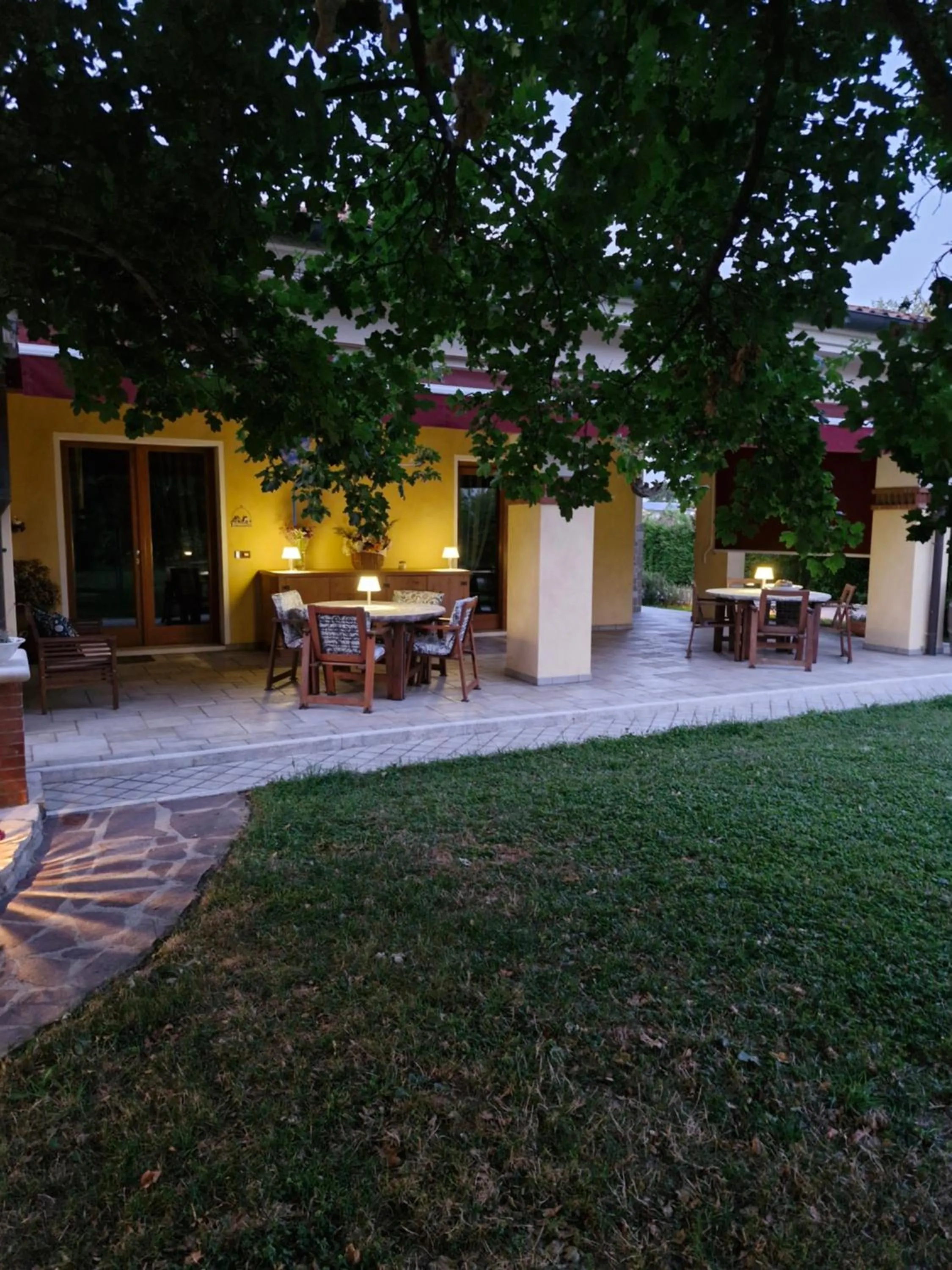 Garden in B&B Melograno MC