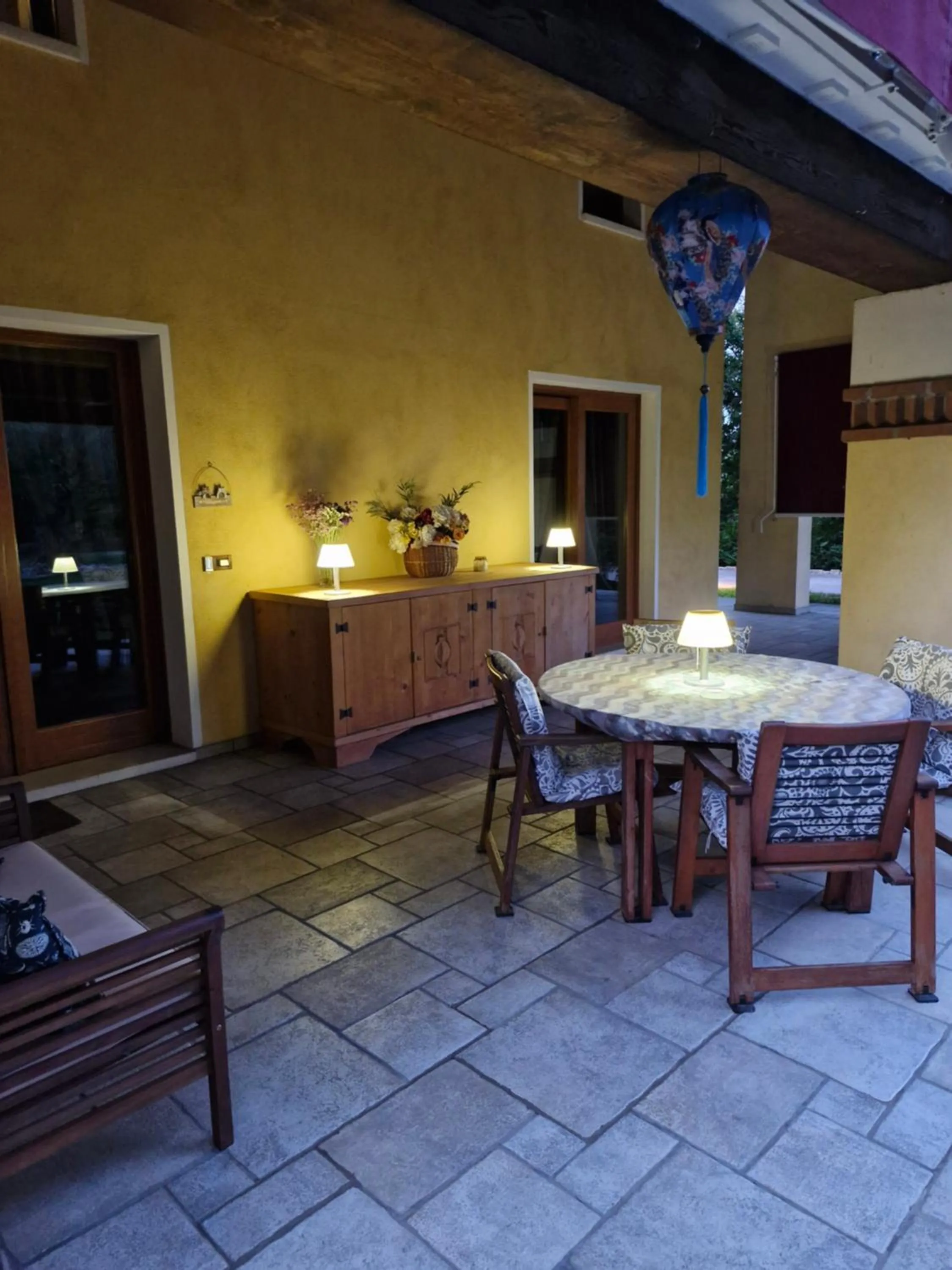 Patio in B&B Melograno MC