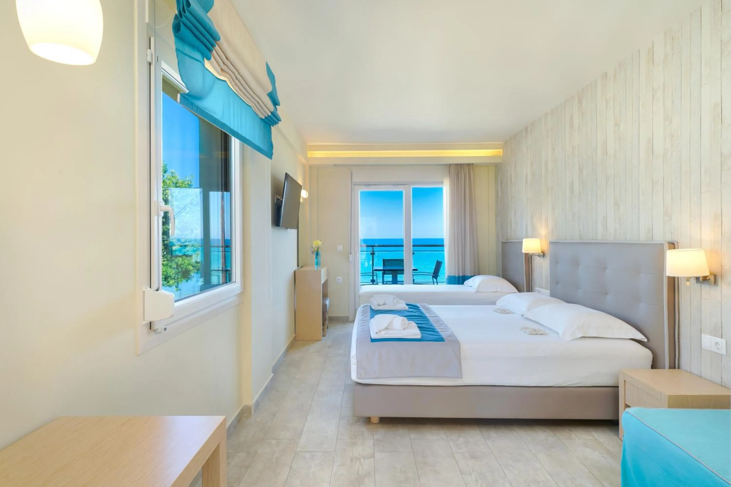 Photo of the whole room, Bed in Iliorama Luxury Apartments