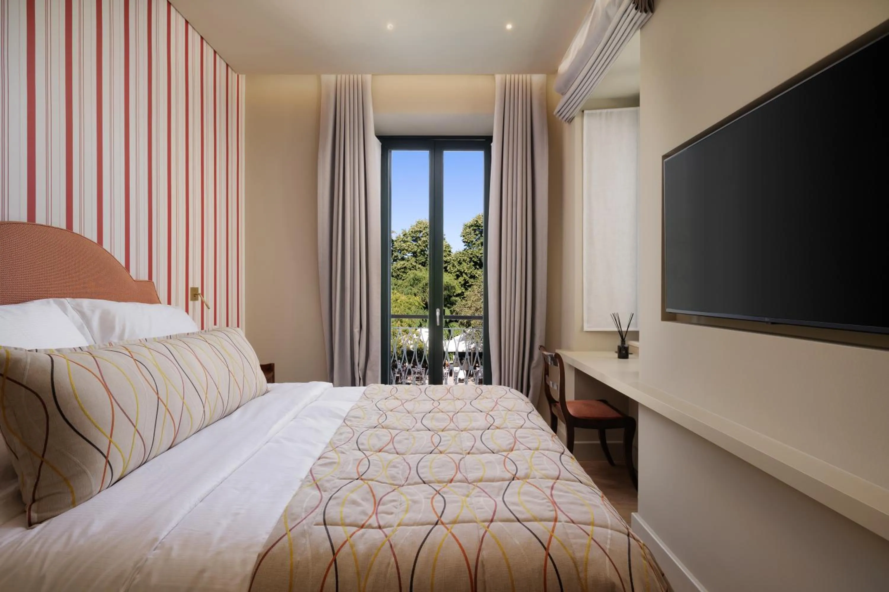 View (from property/room), Bed in Albergo Botti