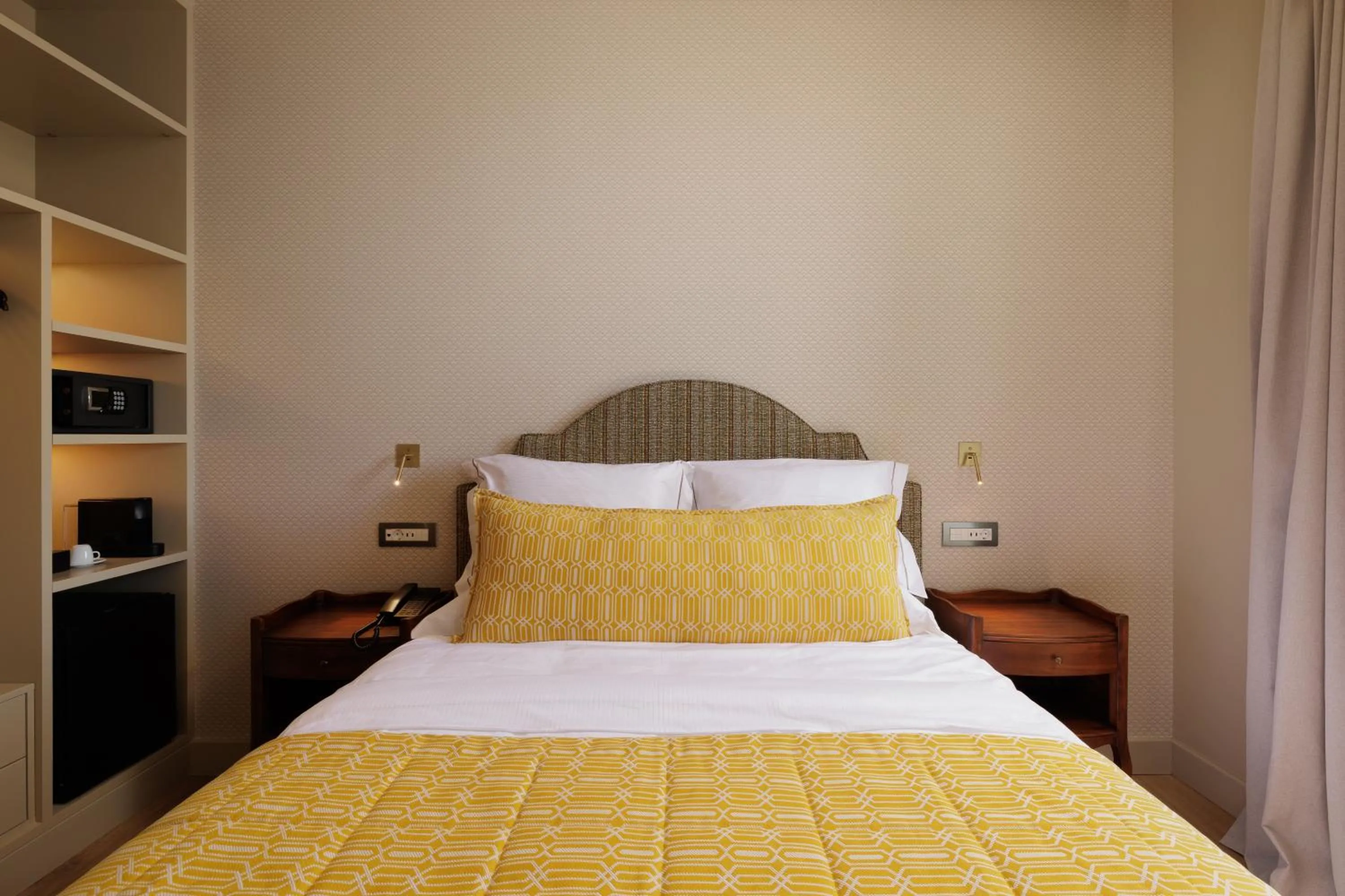 Bedroom, Bed in Albergo Botti