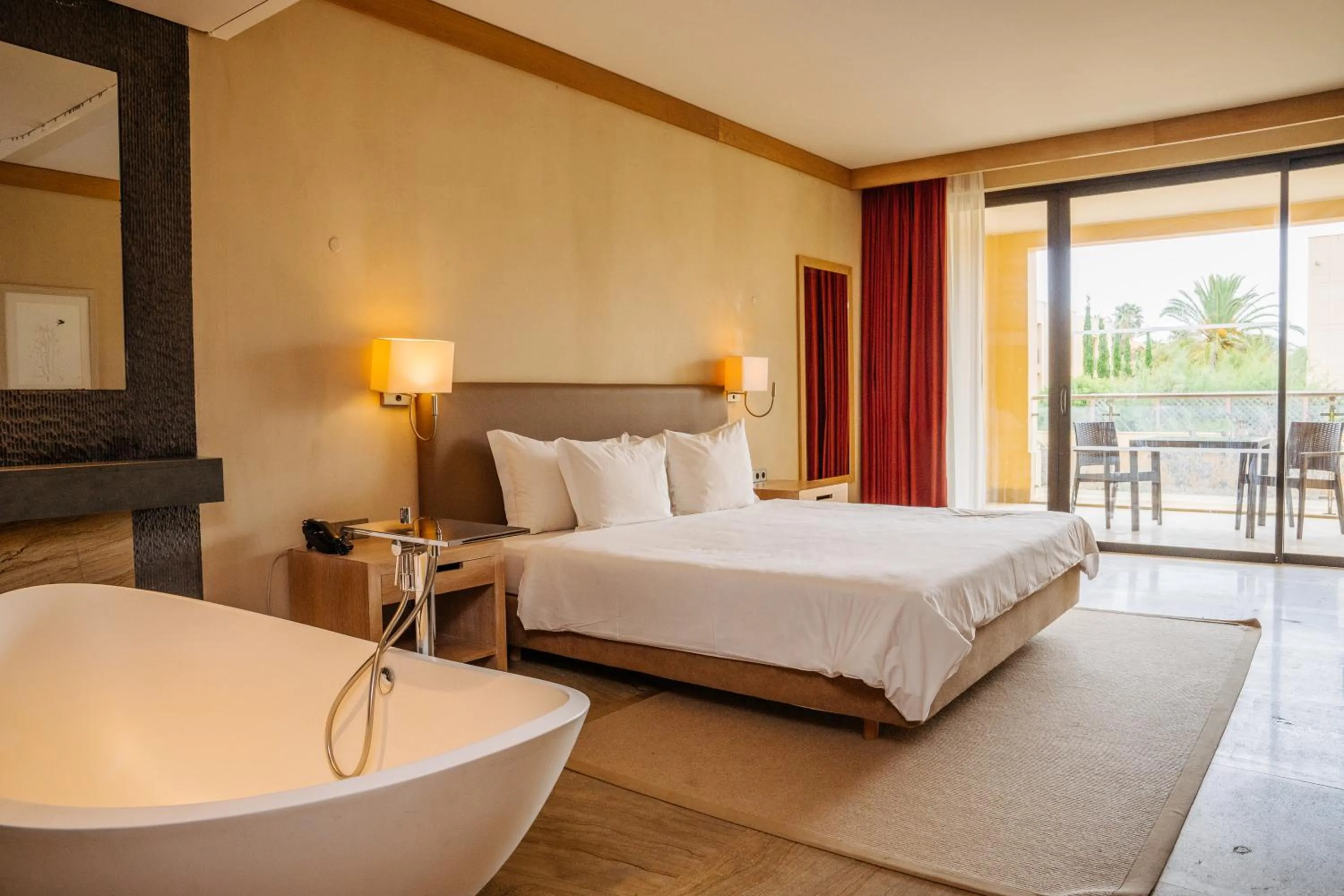 Bed in The Navigator - Colombus All Inclusive