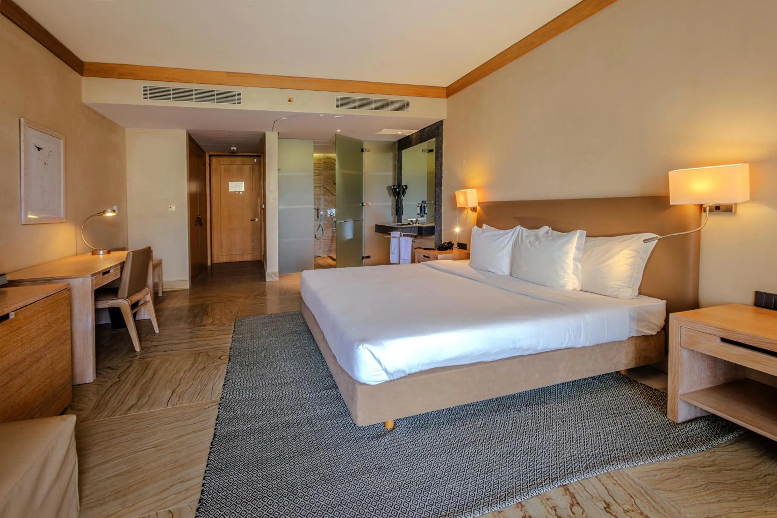 Bed in The Navigator - Colombus All Inclusive
