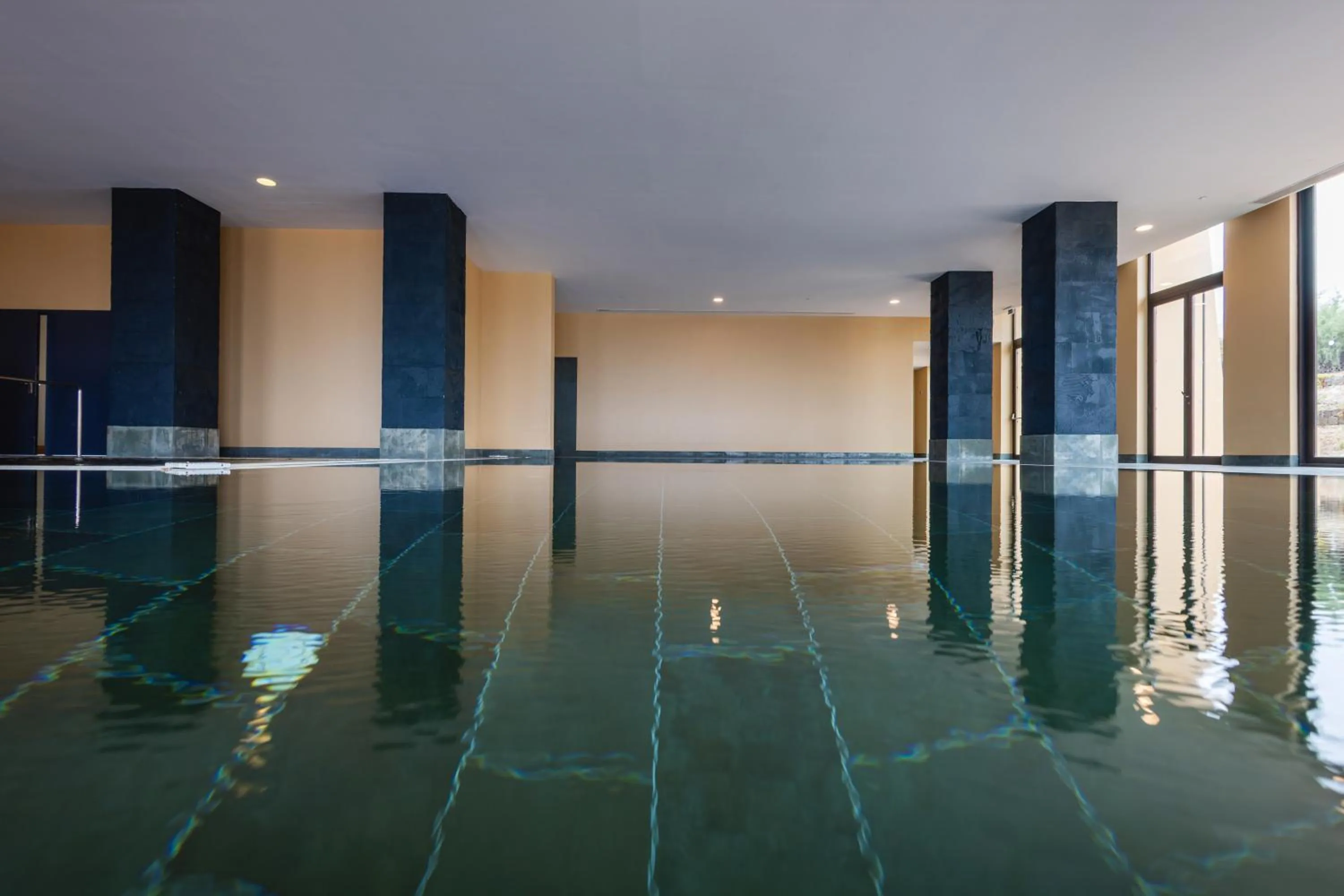 Swimming pool in The Navigator - Colombus All Inclusive