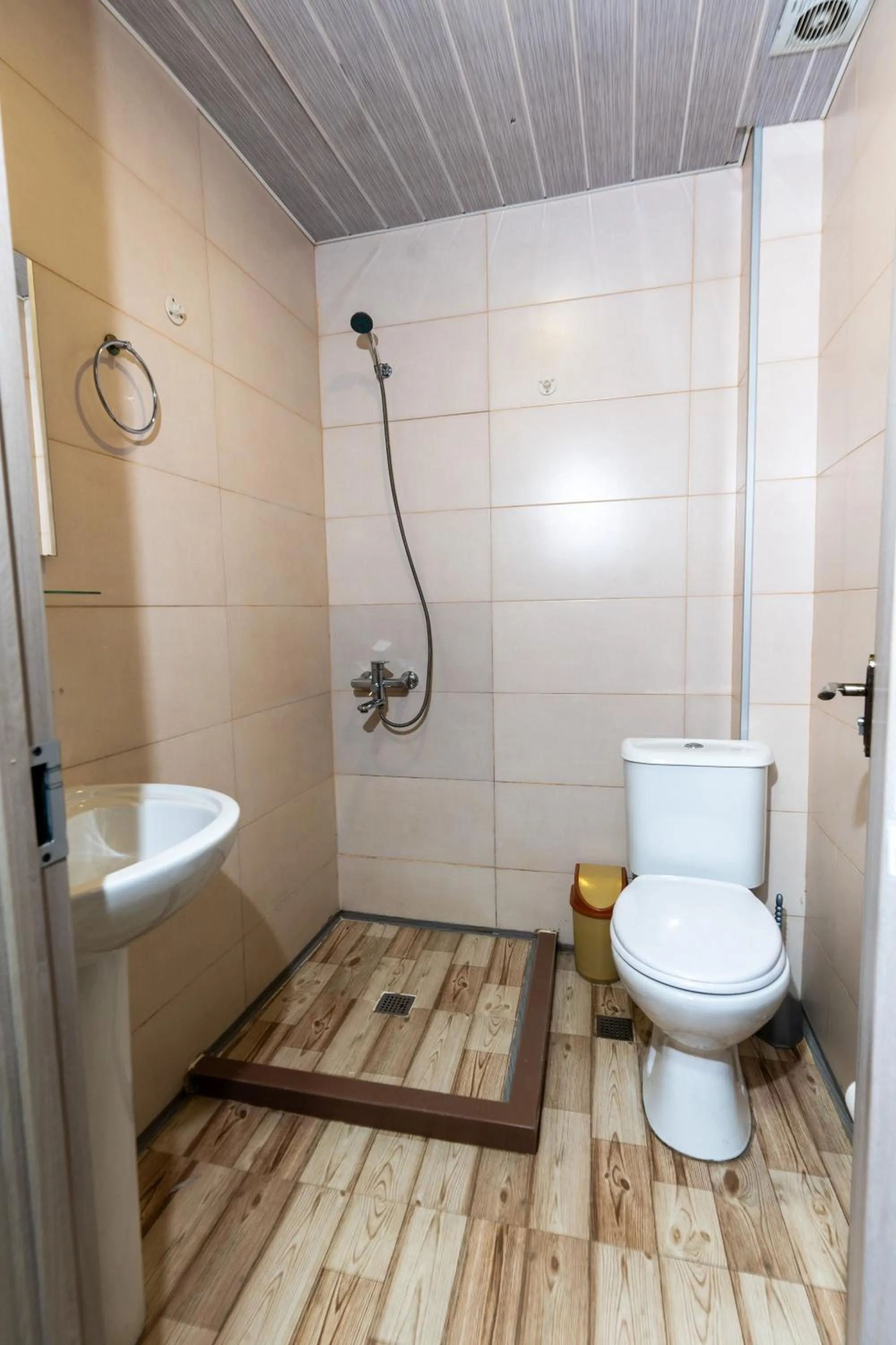 Bathroom in Green Villa