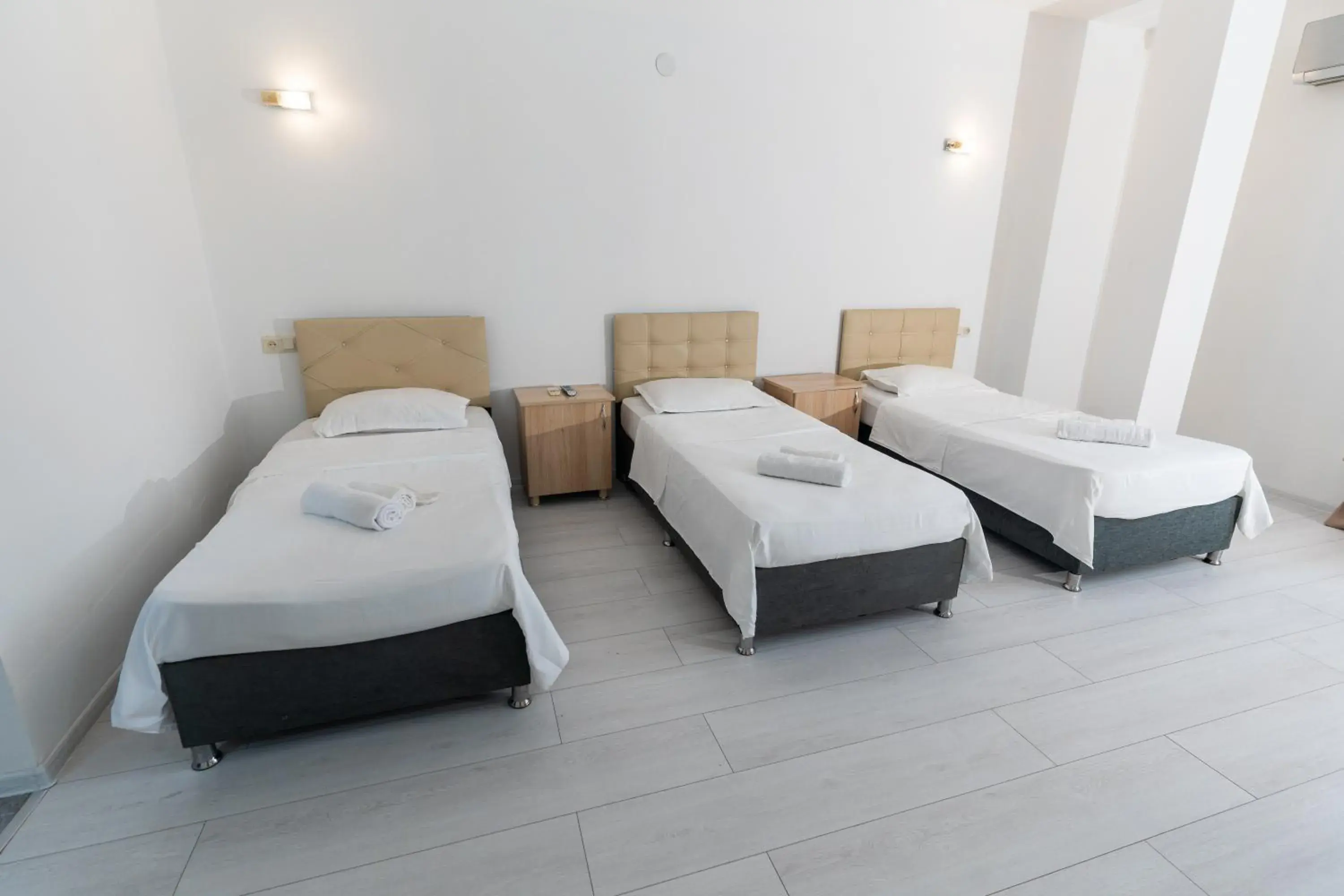 Triple Room with Balcony in Green Villa Triple Room with Balcony in Green Villa