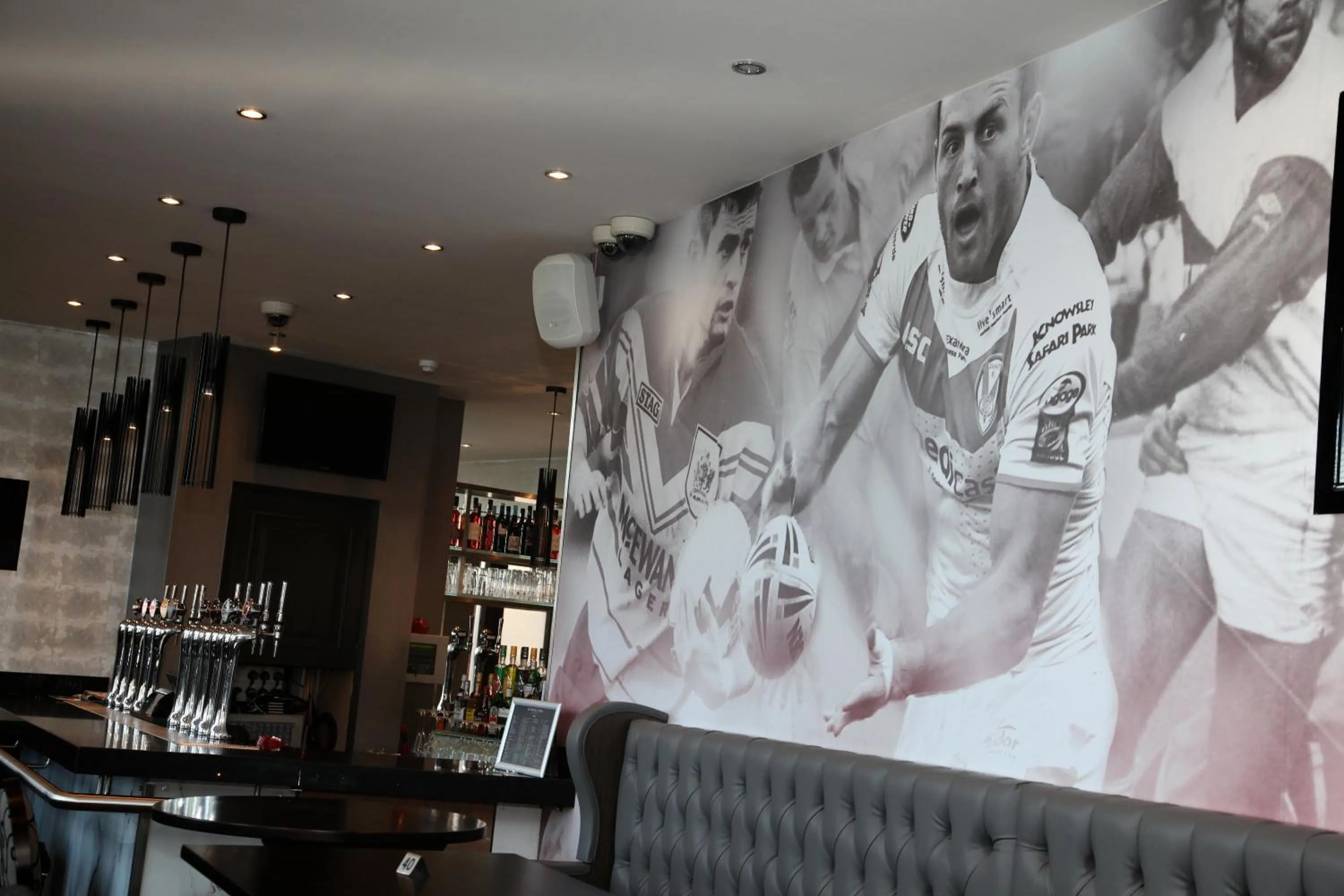 Lounge or bar in The Eccleston Hotel; BW Signature Collection