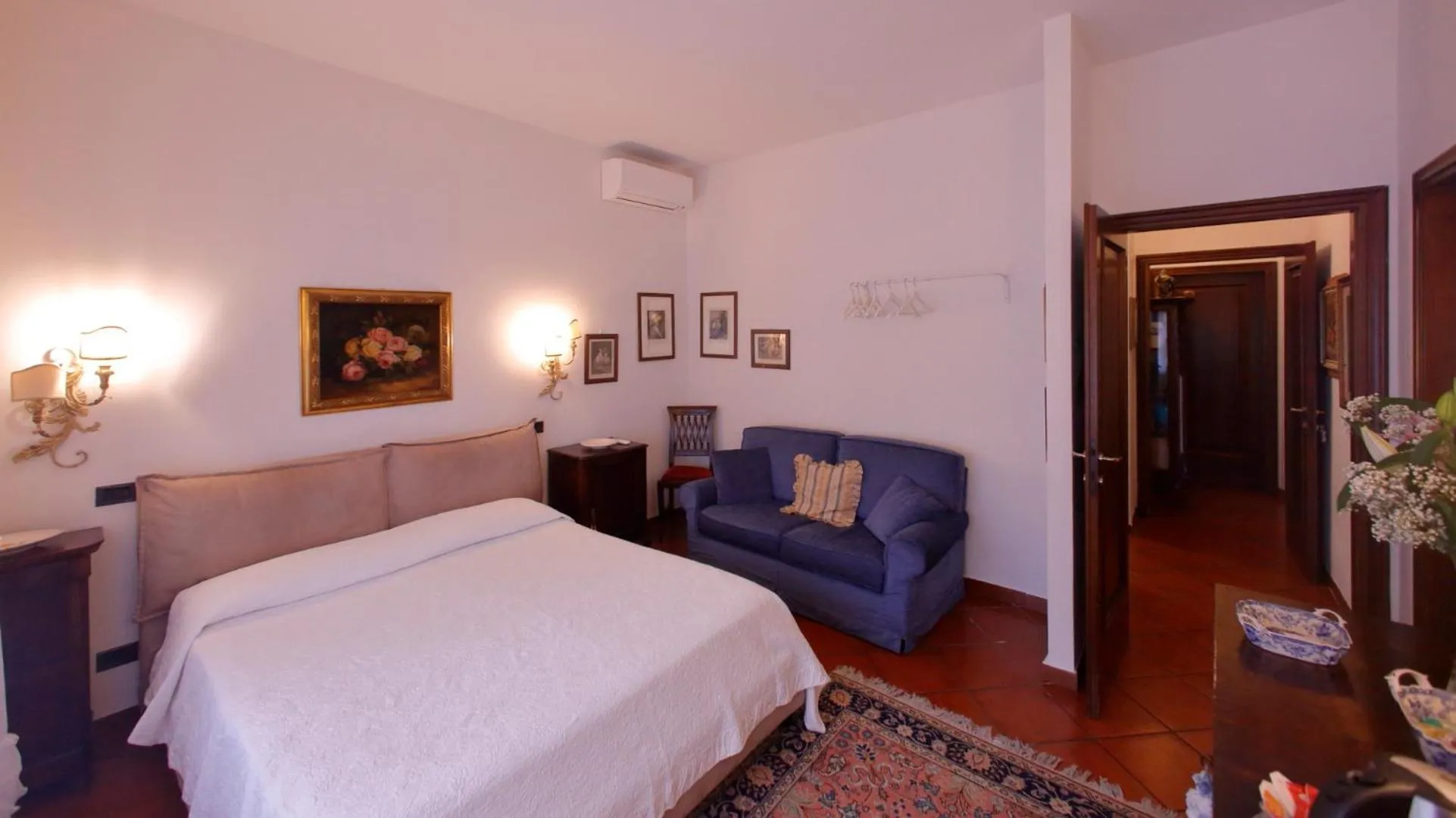 Bed in B&B Domus Sirmione