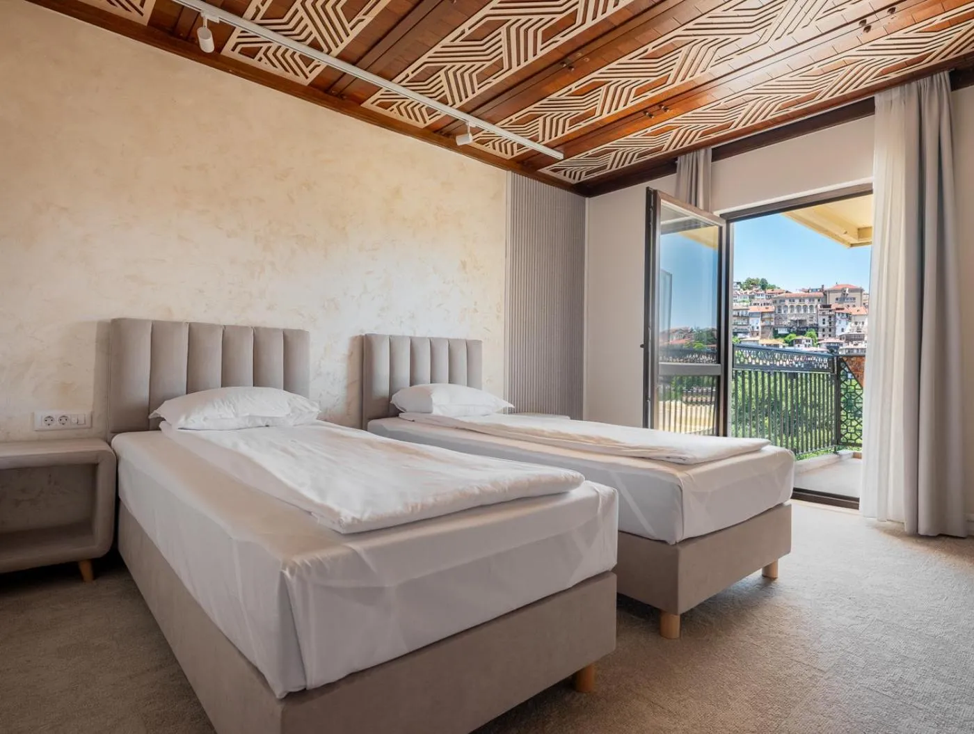 Twin Room with Balcony in Grand Hotel & Therme Veliko Tarnovo