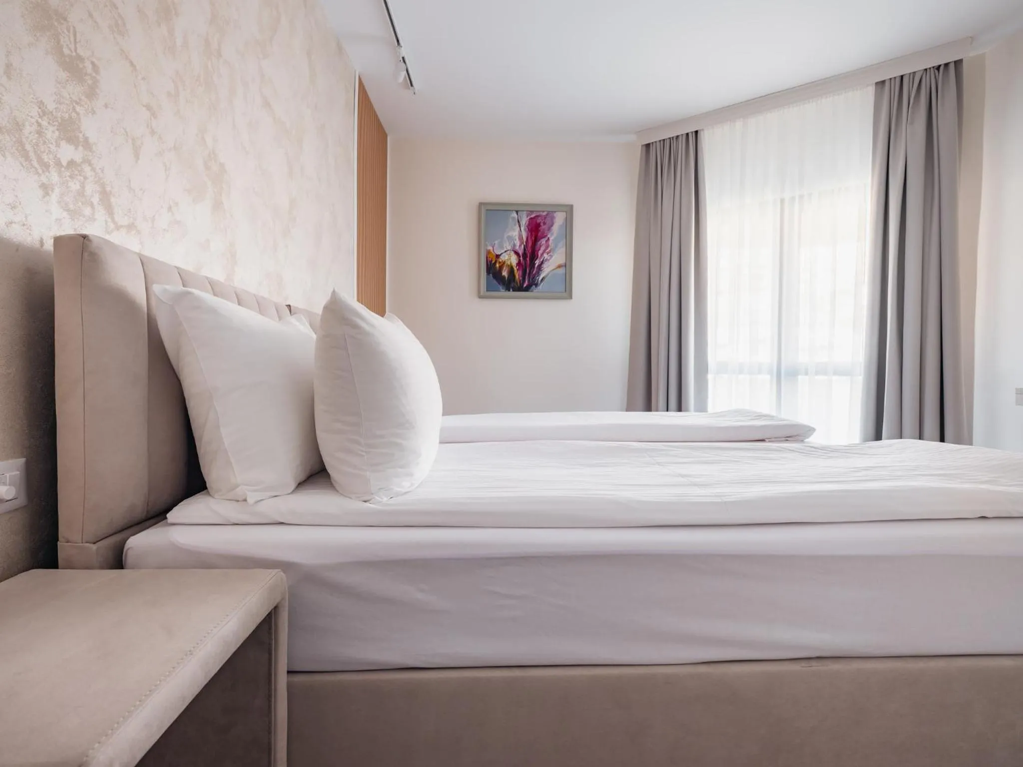 Queen Room with Balcony in Grand Hotel & Therme Veliko Tarnovo