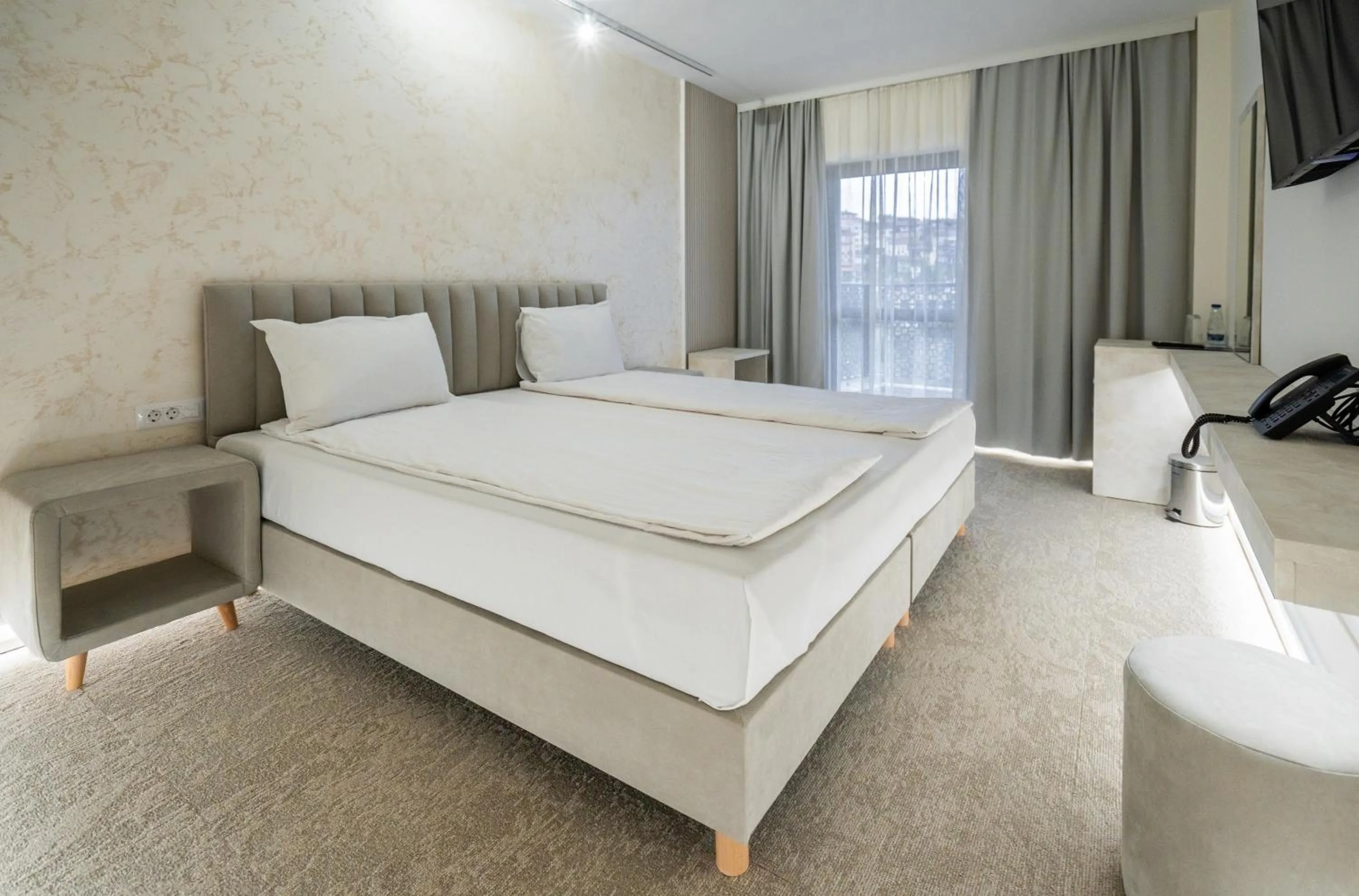 Family Suite with Balcony in Grand Hotel & Therme Veliko Tarnovo