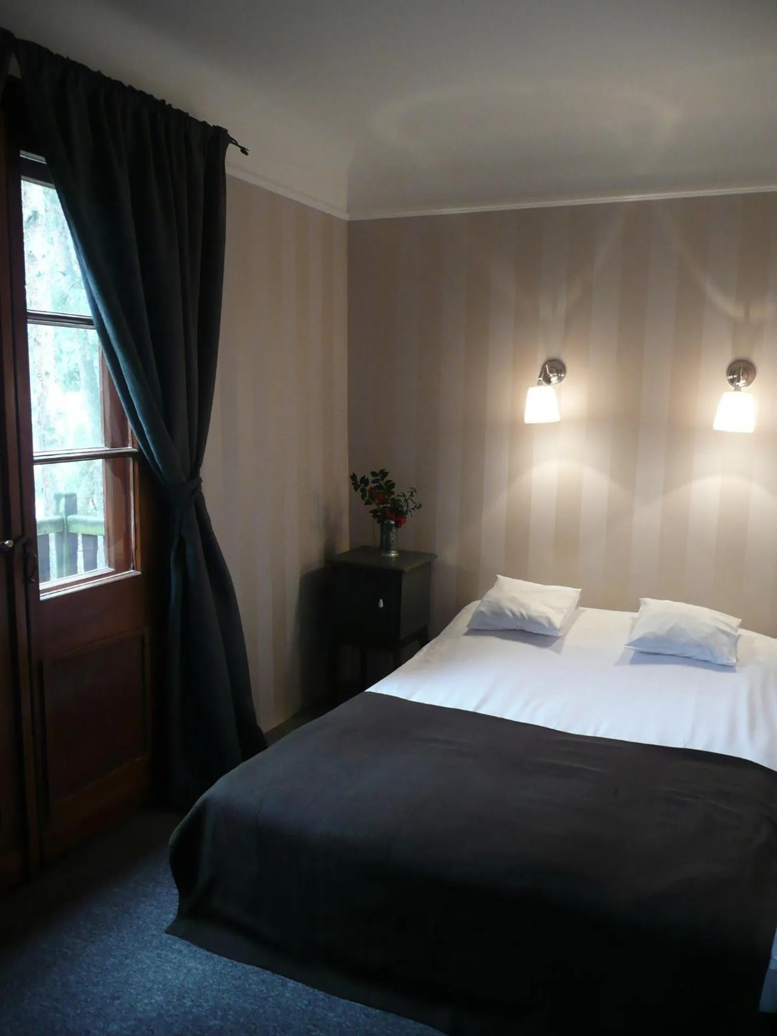 Photo of the whole room, Bed in Leśny Dworek