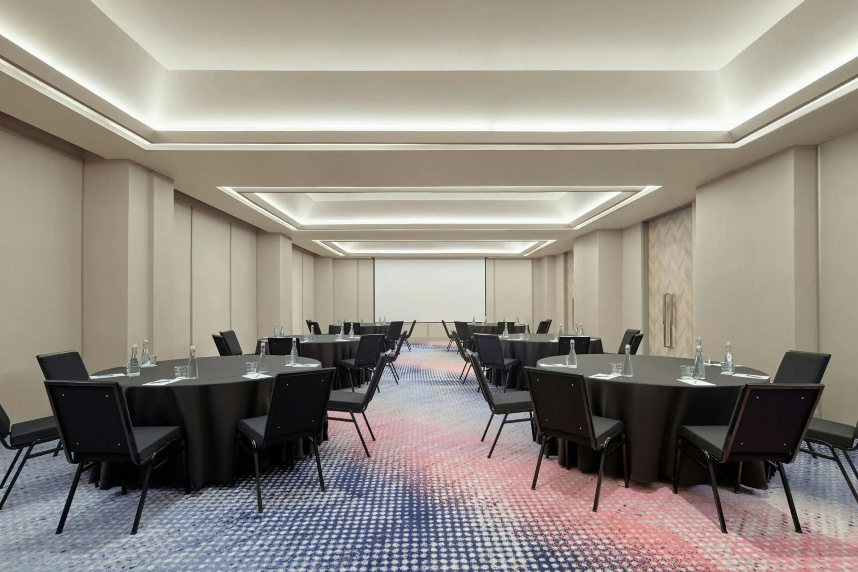 Meeting/conference room in Aloft Jakarta Kebon Jeruk