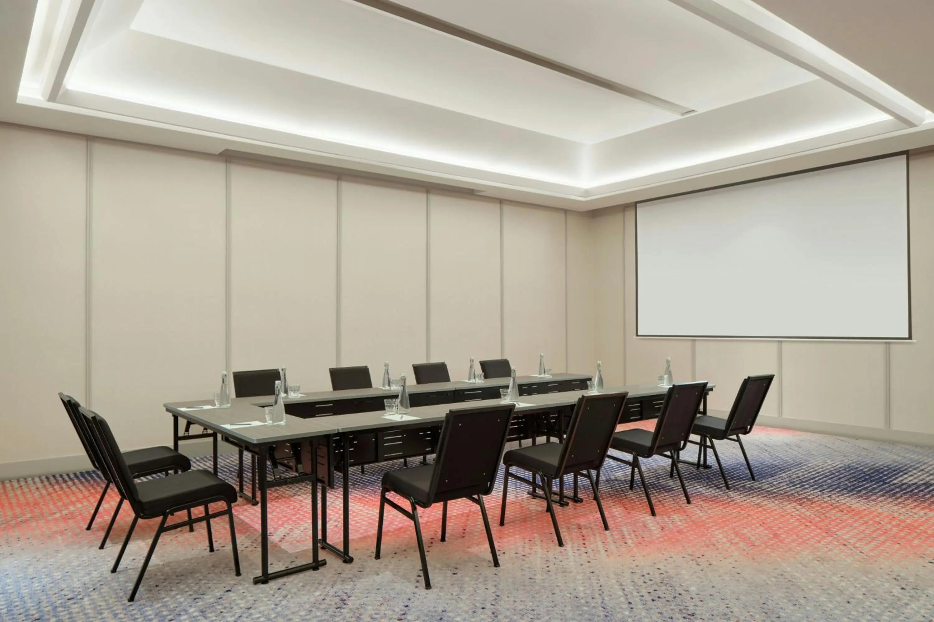 Meeting/conference room in Aloft Jakarta Kebon Jeruk