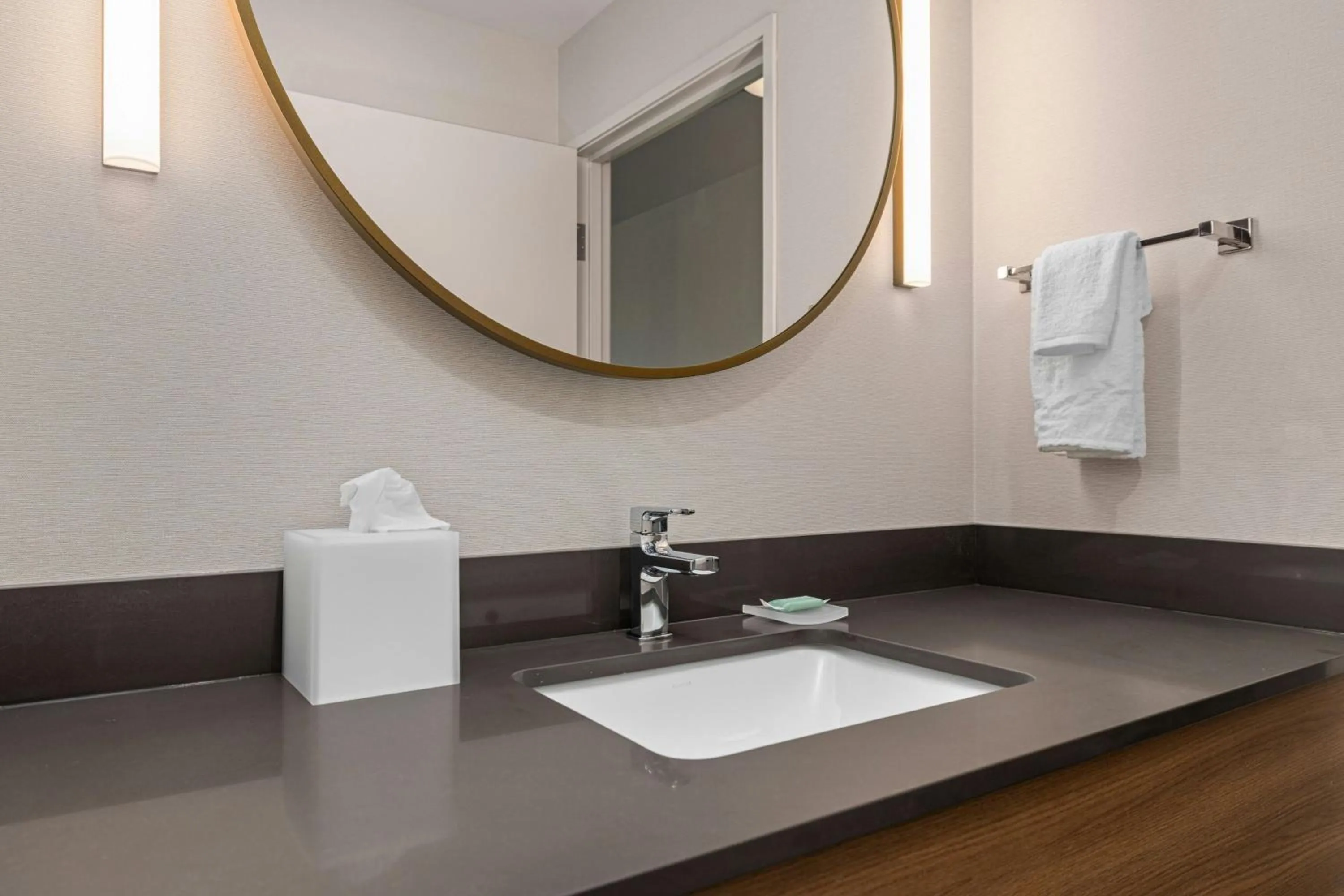 Bathroom in Fairfield Inn & Suites Dixon