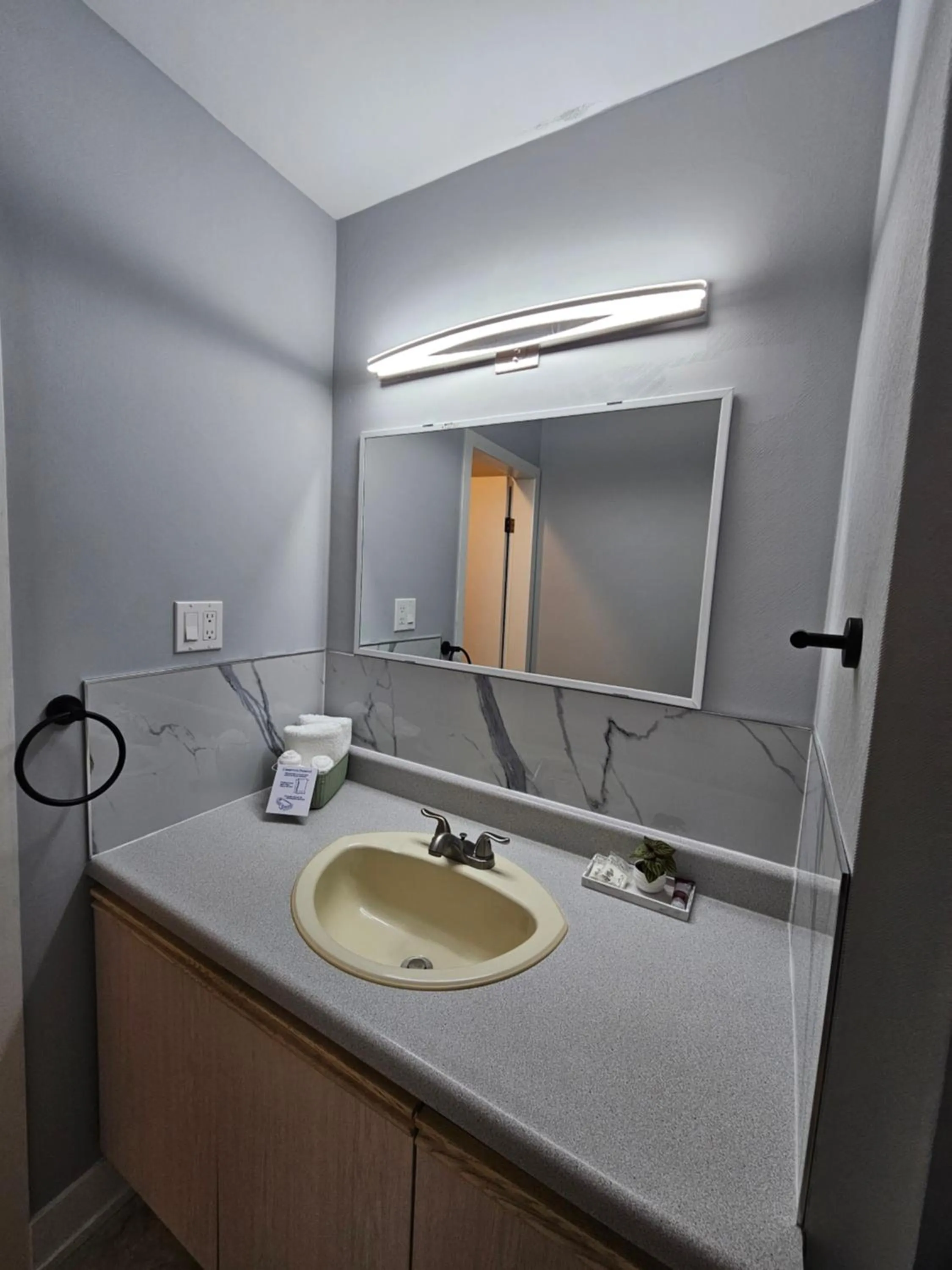 Arrowhead Inn by Baaman's