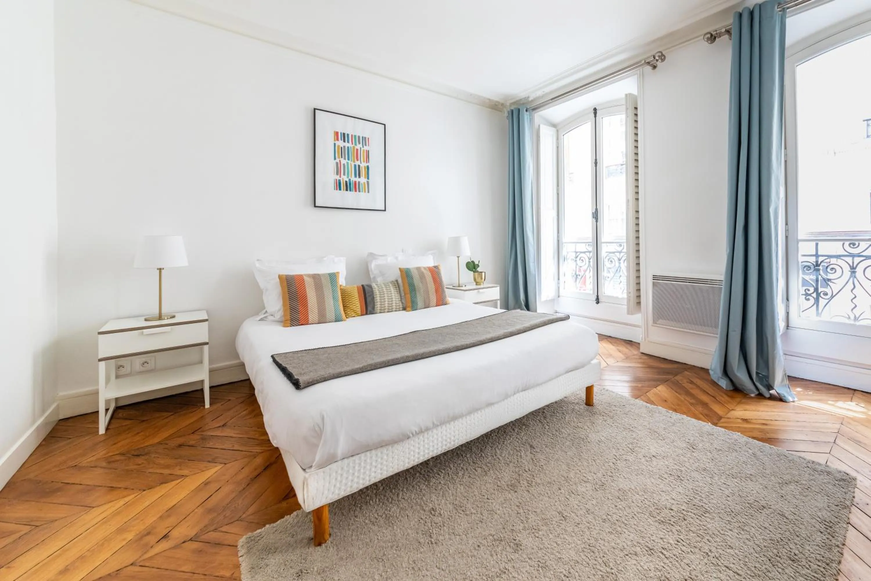 Bedroom, Bed in Appartements Bergère