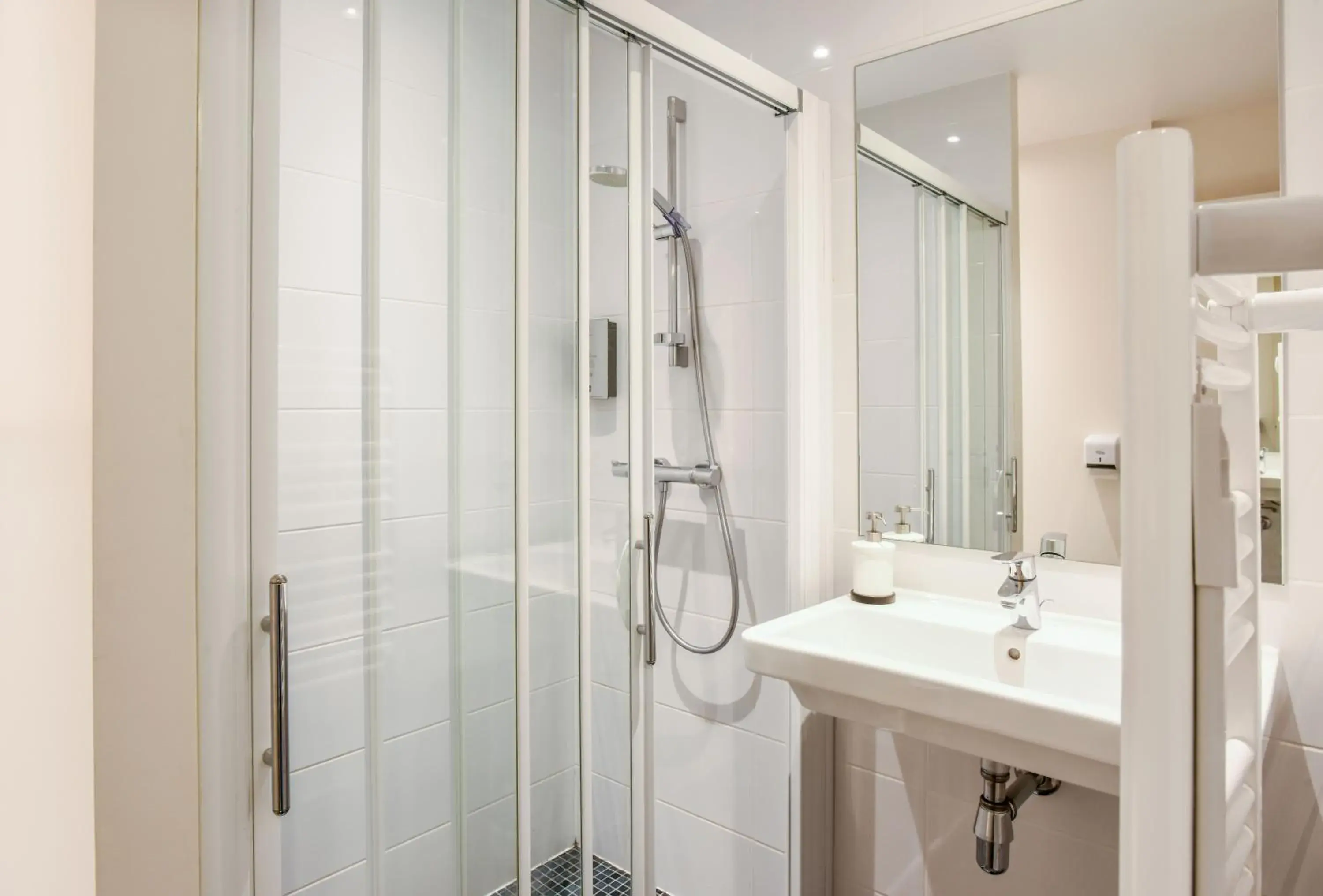 Logis Hôtels Gnàc é Pause Logis Hôtels Gnàc é Pause