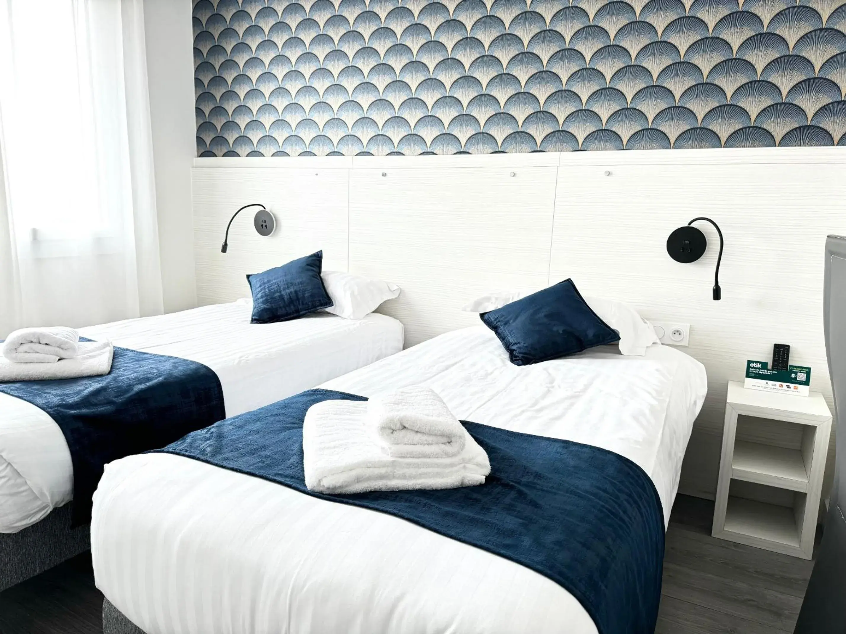 Bed in Logis Hôtels Gnàc é Pause Bed in Logis Hôtels Gnàc é Pause